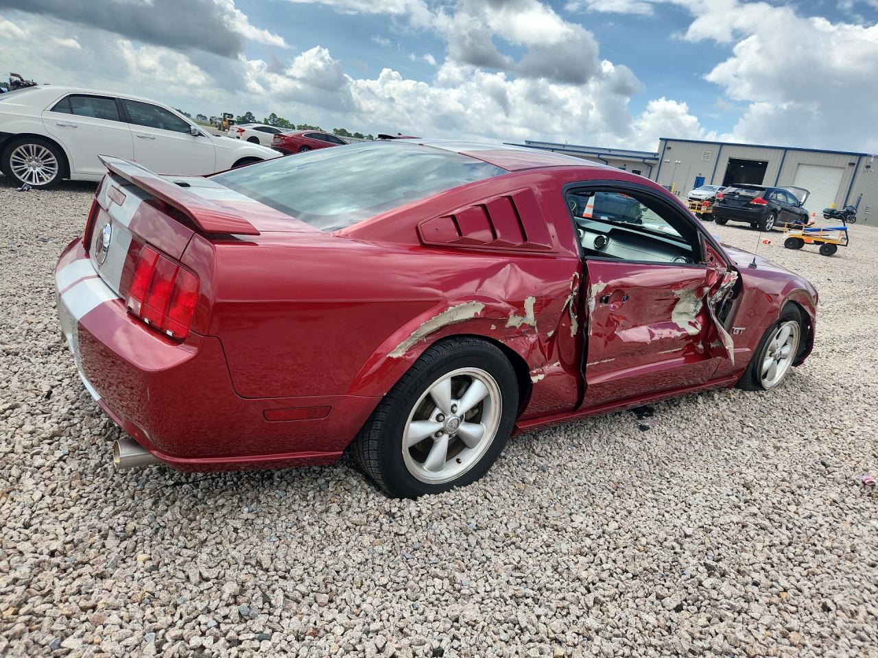 2007 Ford Mustang Gt Red vin: 1ZVFT82H075277762