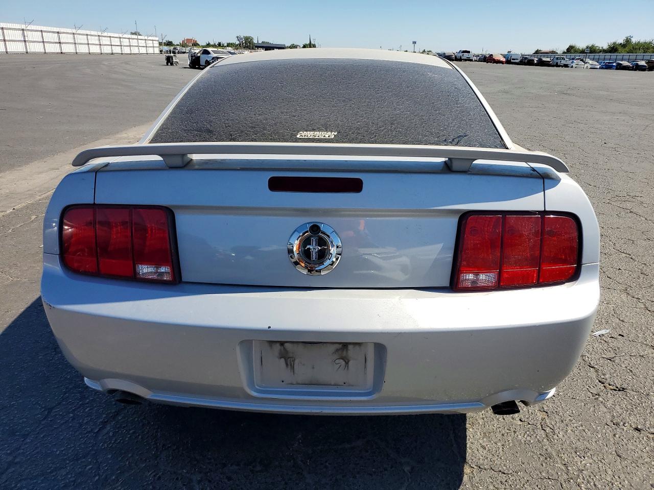 2005 Ford Mustang Gt Silver vin: 1ZVFT82H255188871