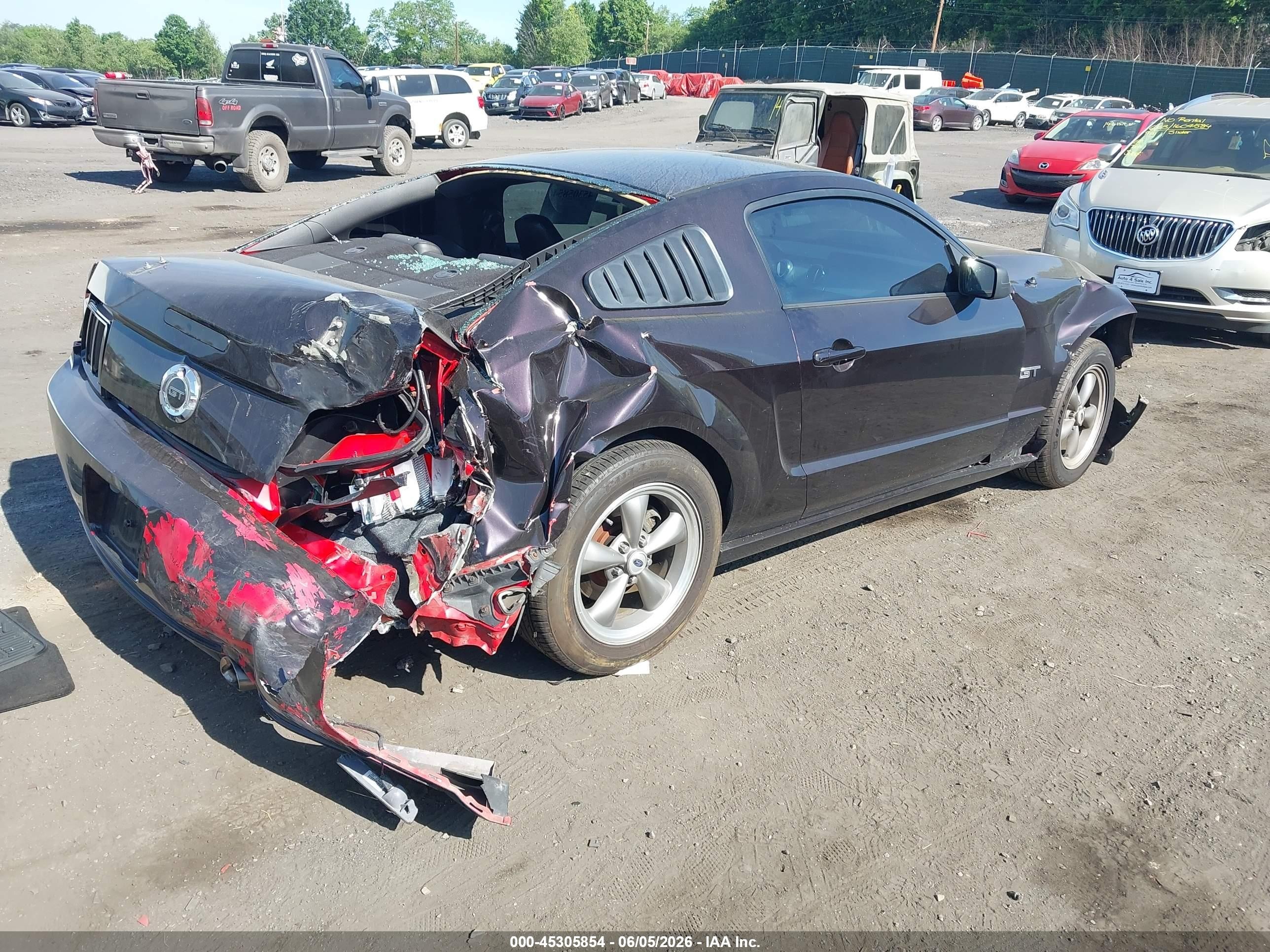 2005 Ford Mustang Gt Deluxe/gt Premium Фиолетовый vin: 1ZVFT82H255251158