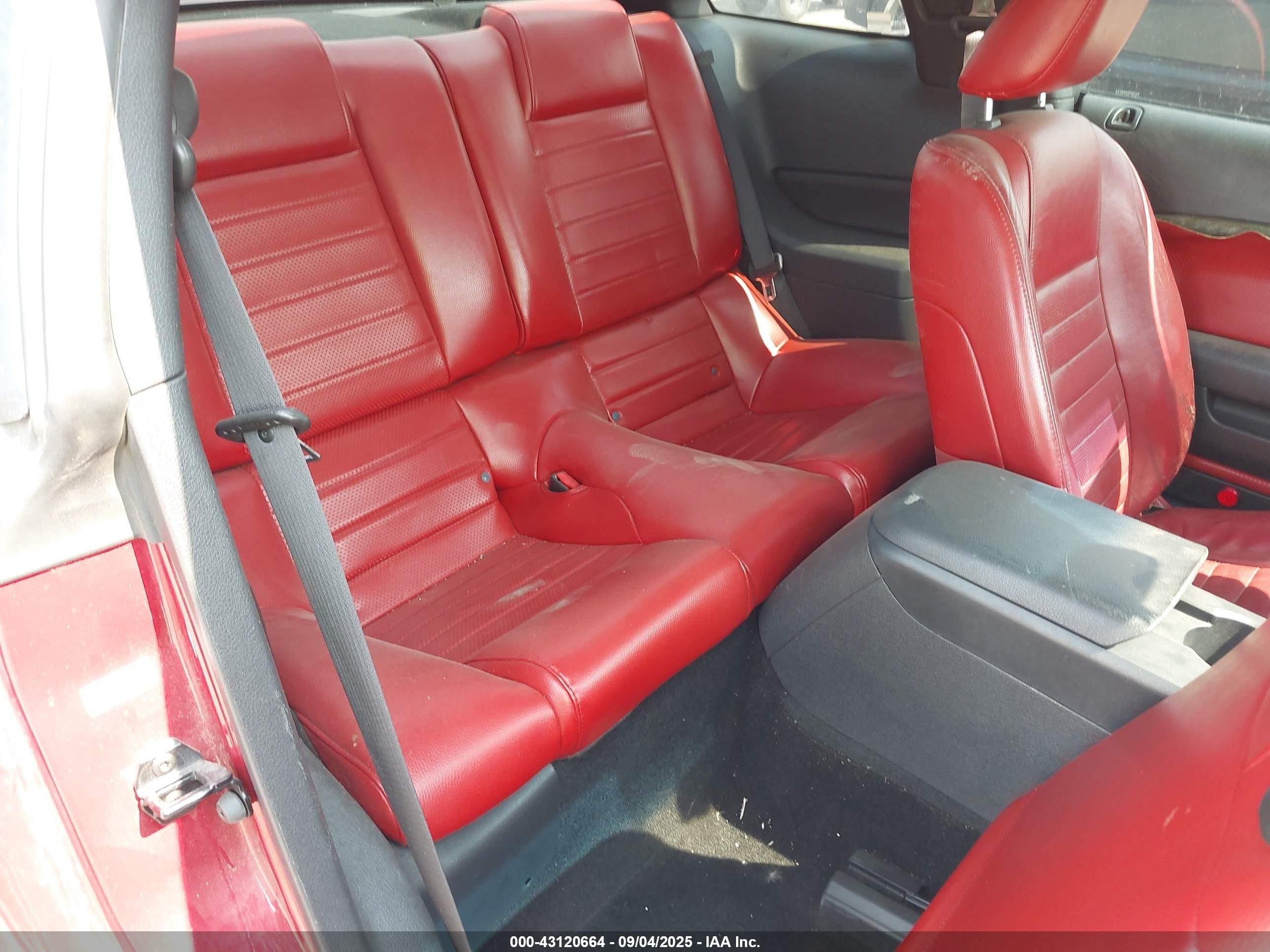 2006 Ford Mustang Gt Red vin: 1ZVFT82H265164720