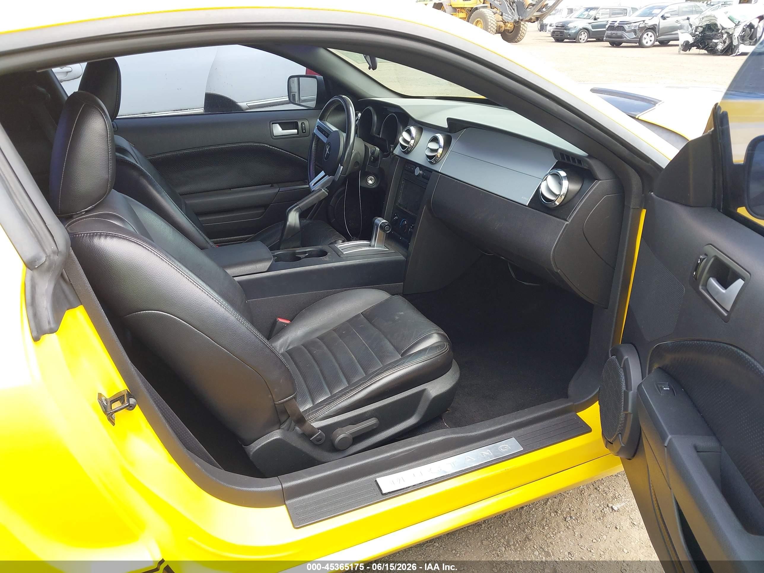 2006 Ford Mustang Gt Yellow vin: 1ZVFT82H265190654