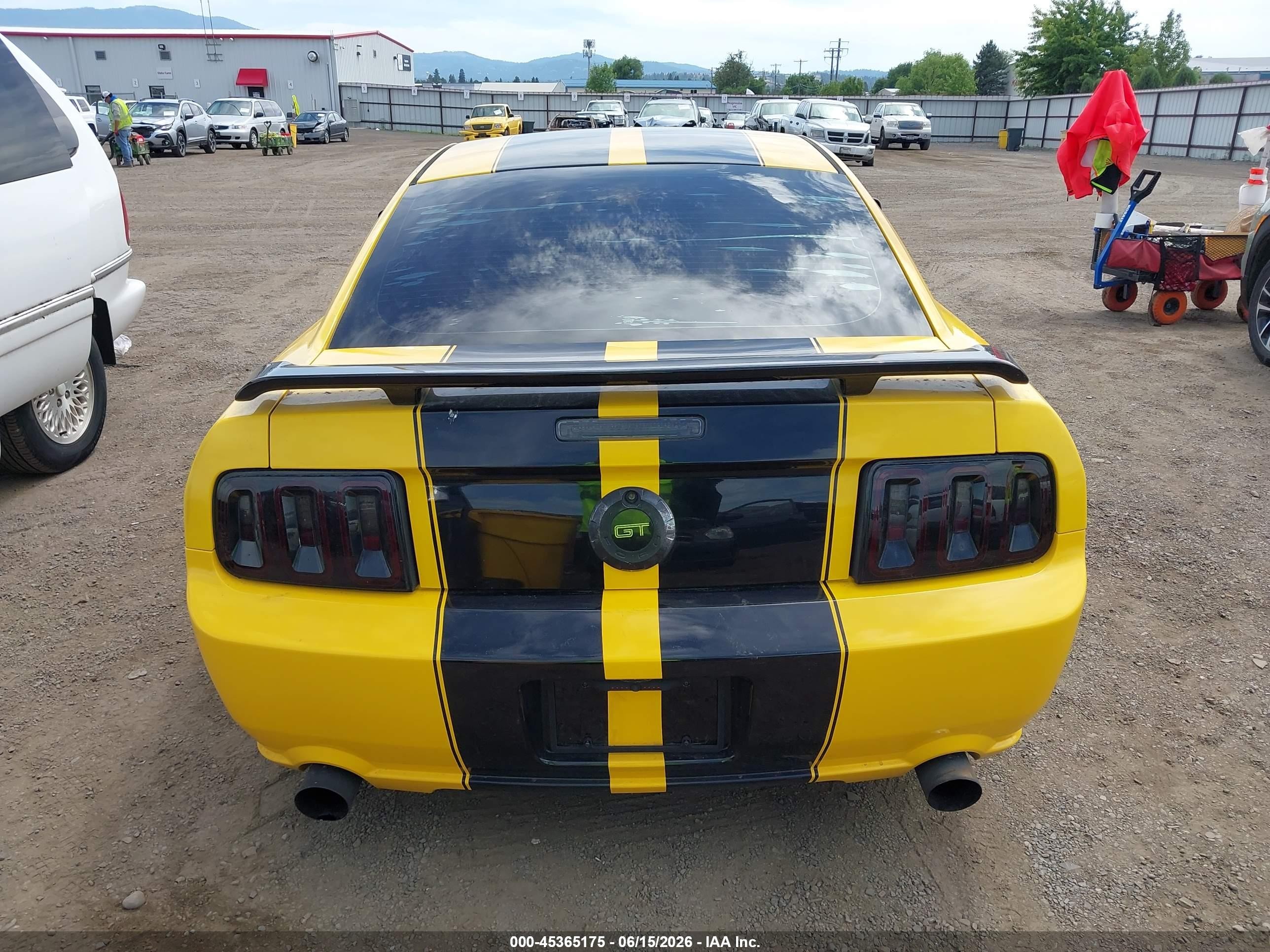 2006 Ford Mustang Gt Yellow vin: 1ZVFT82H265190654