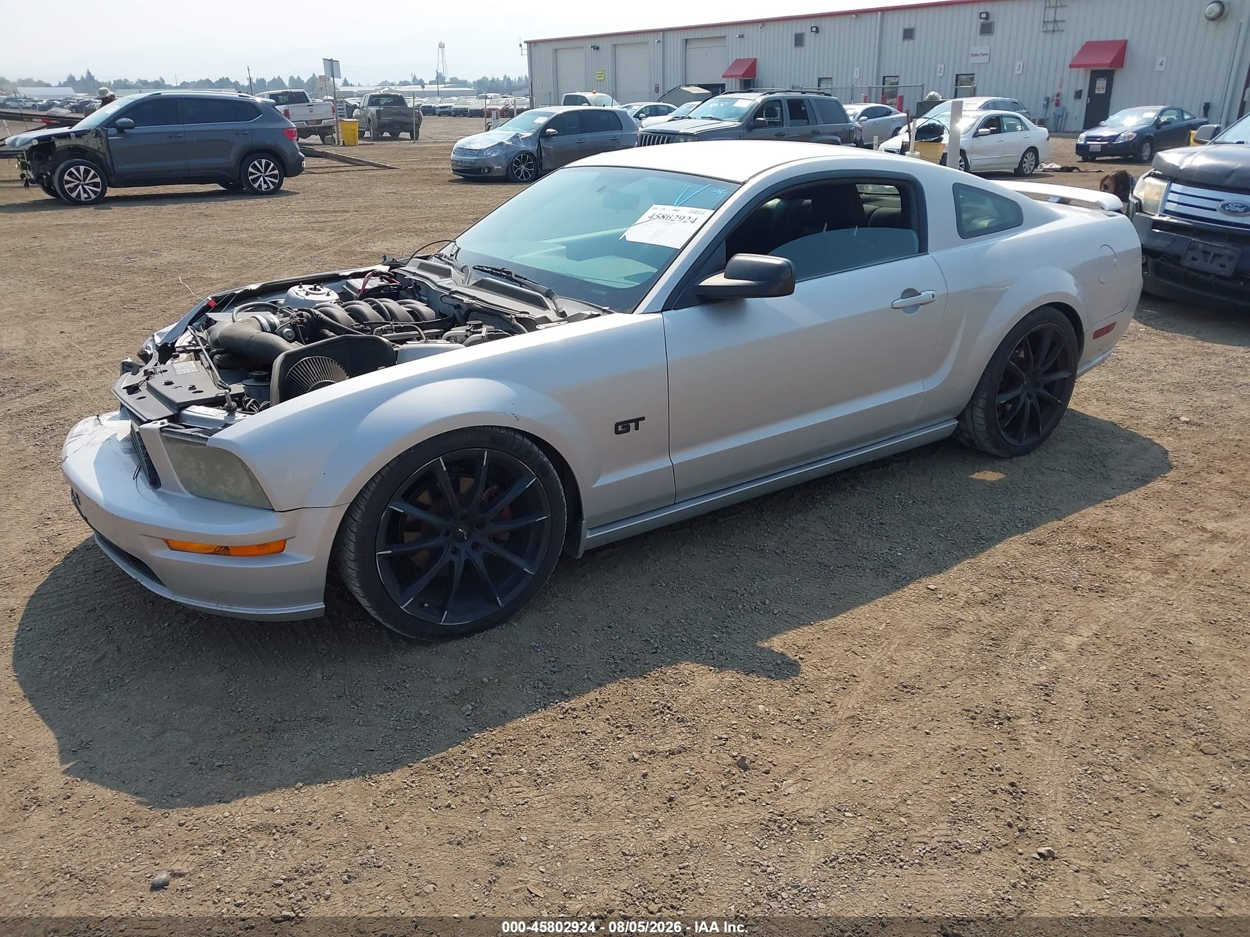 2006 Ford Mustang Gt Silver vin: 1ZVFT82H265233132