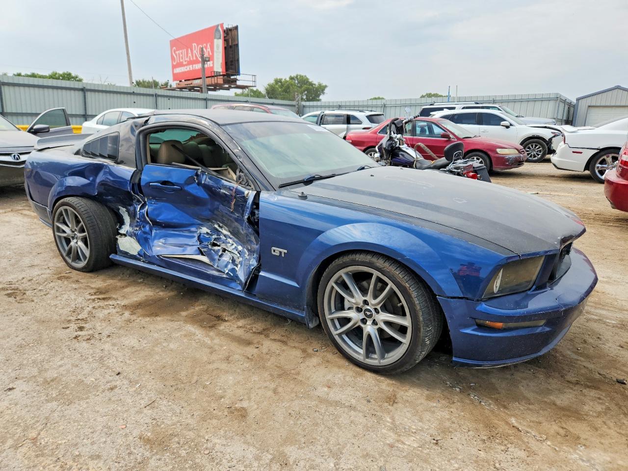 2006 Ford Mustang Gt Blue vin: 1ZVFT82H265258757