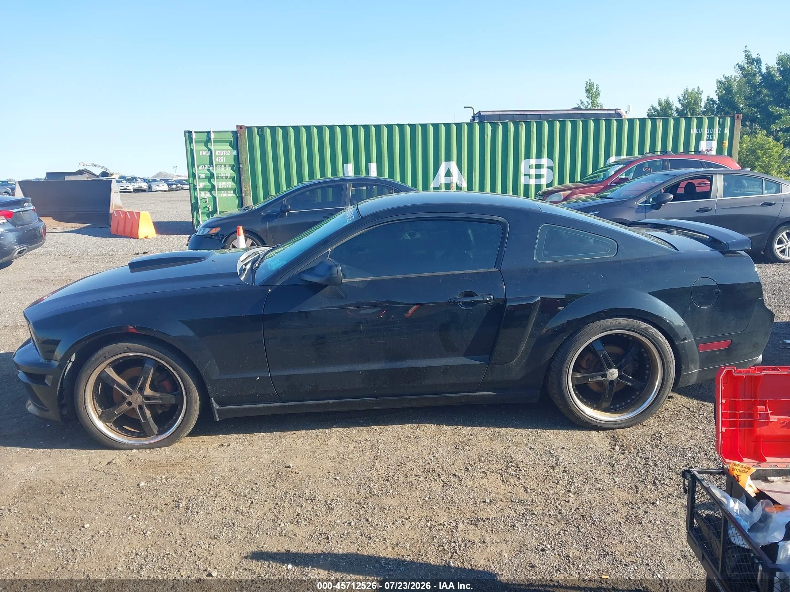2007 Ford Mustang Gt Deluxe/gt Premium Black vin: 1ZVFT82H375356312