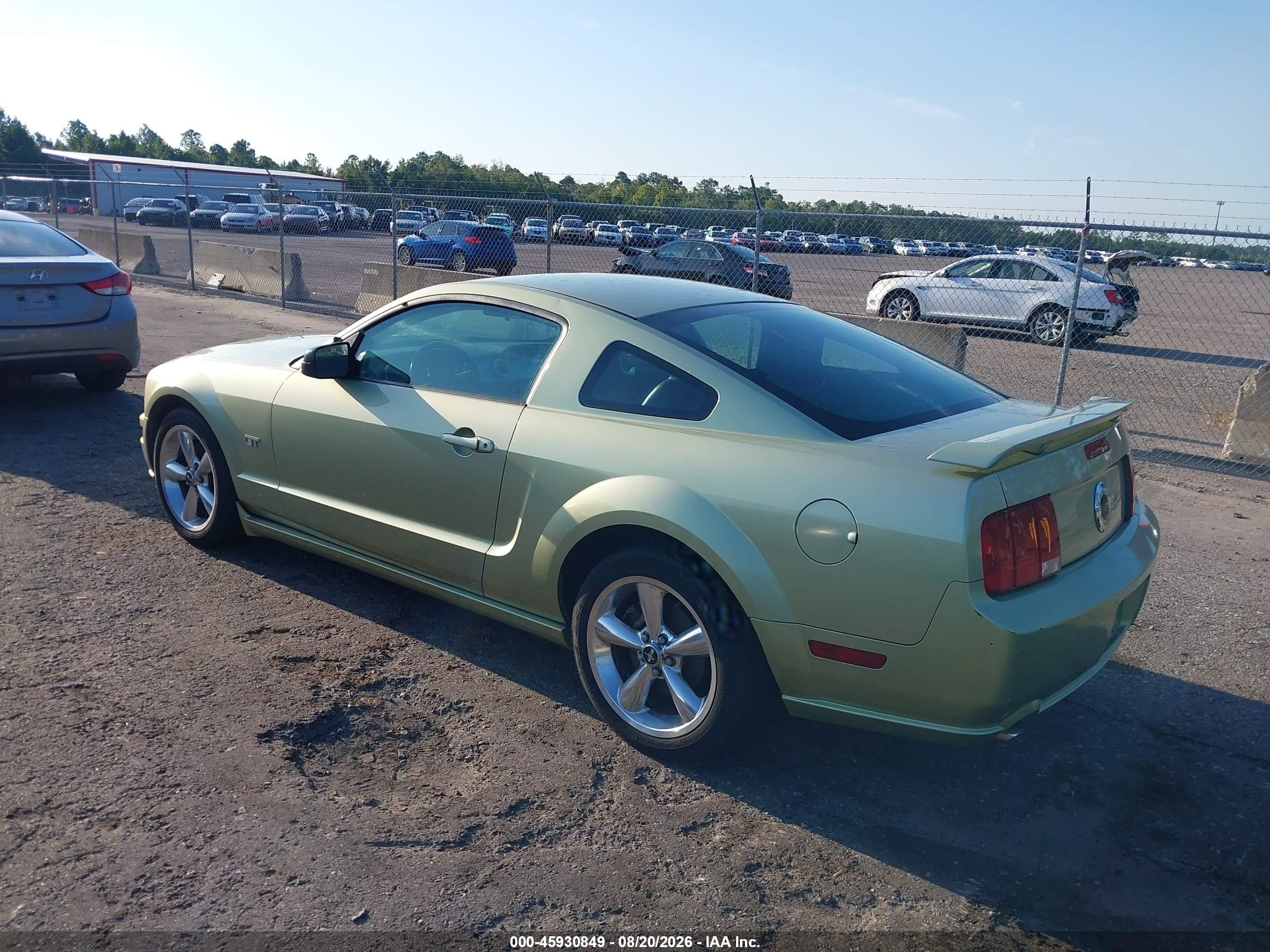 2006 Ford Mustang Gt Green vin: 1ZVFT82H465228370