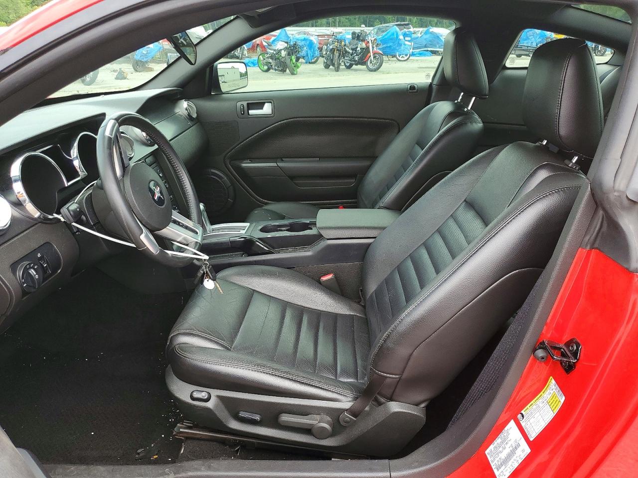 2006 Ford Mustang Gt Red vin: 1ZVFT82H565212730