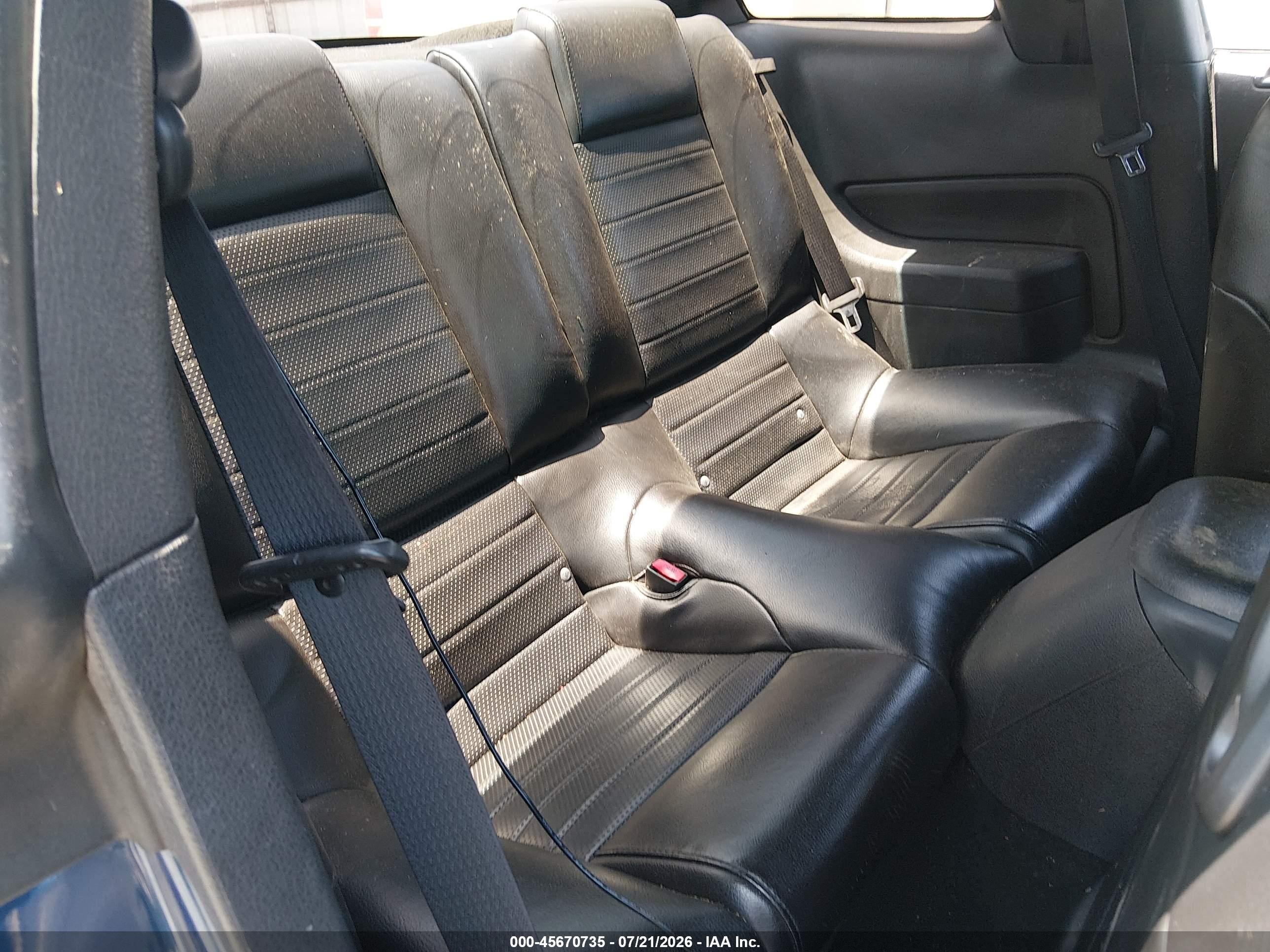 2007 Ford Mustang Gt Deluxe/gt Premium Синий vin: 1ZVFT82H575226600