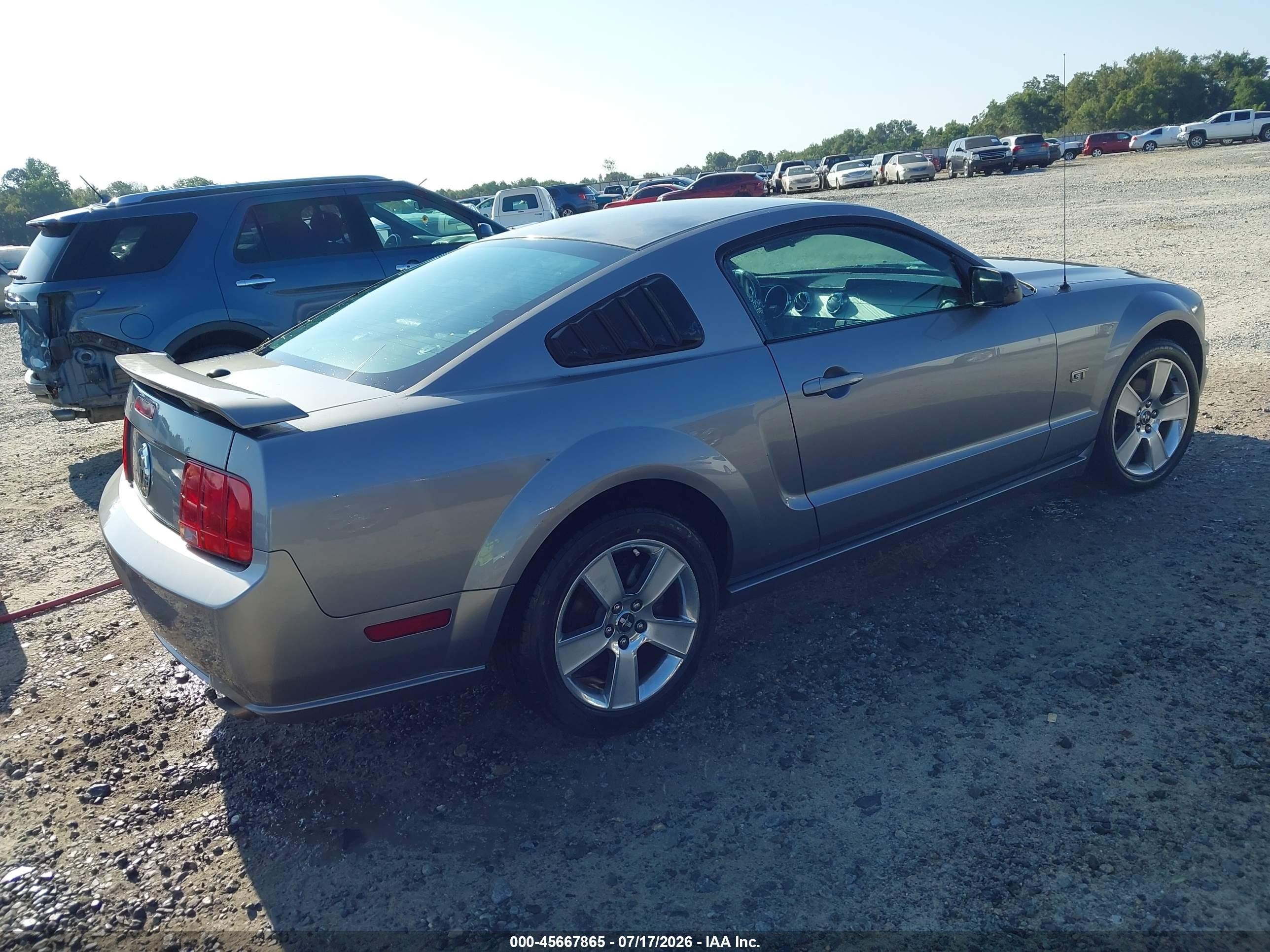 2007 Ford Mustang Gt Deluxe/gt Premium Gray vin: 1ZVFT82H575244661
