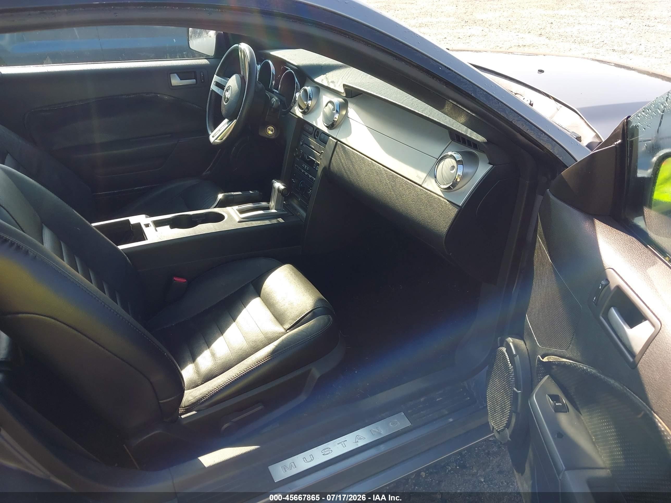 2007 Ford Mustang Gt Deluxe/gt Premium Gray vin: 1ZVFT82H575244661