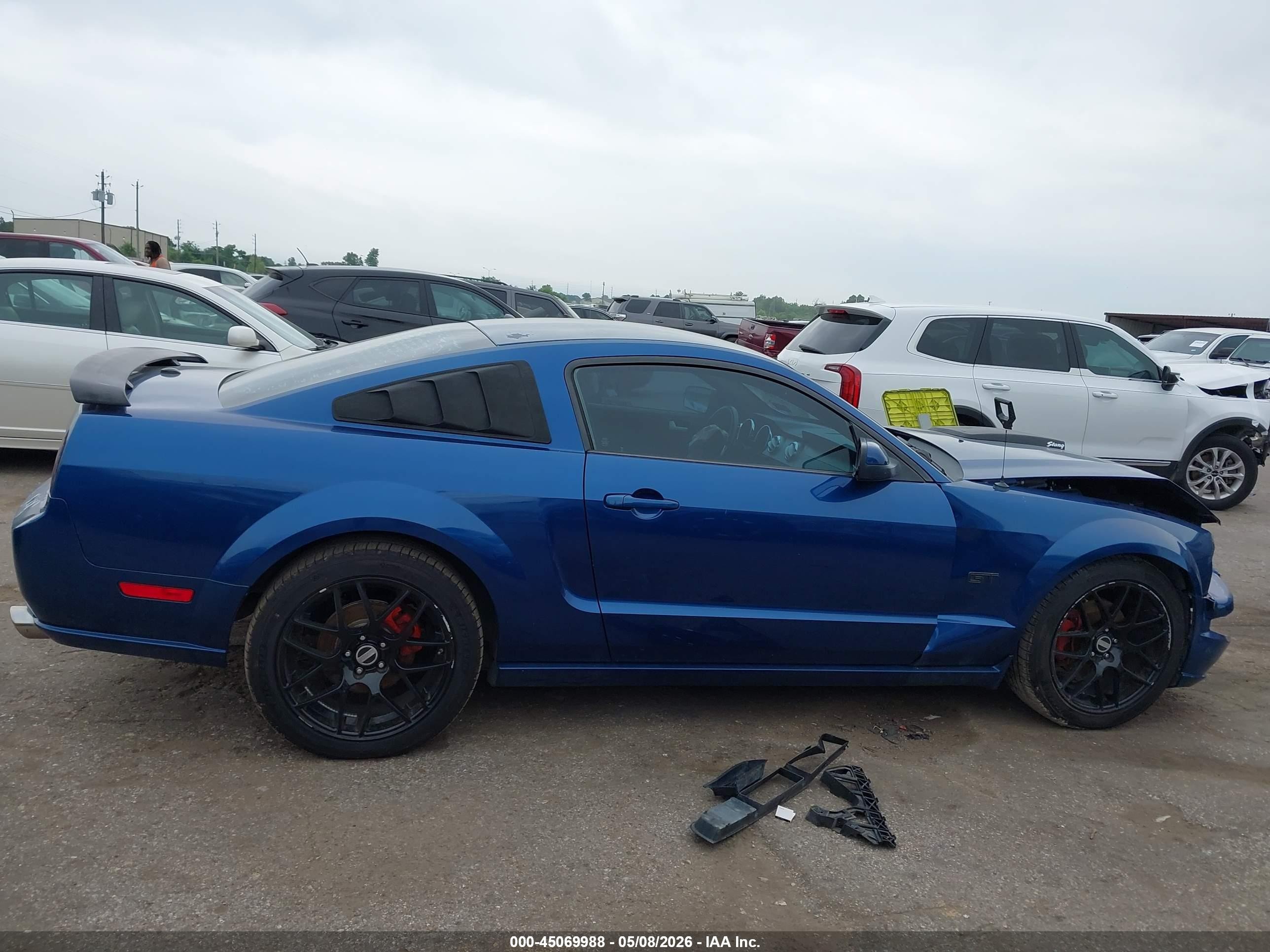 2007 Ford Mustang Gt Deluxe/gt Premium Blue vin: 1ZVFT82H575345098