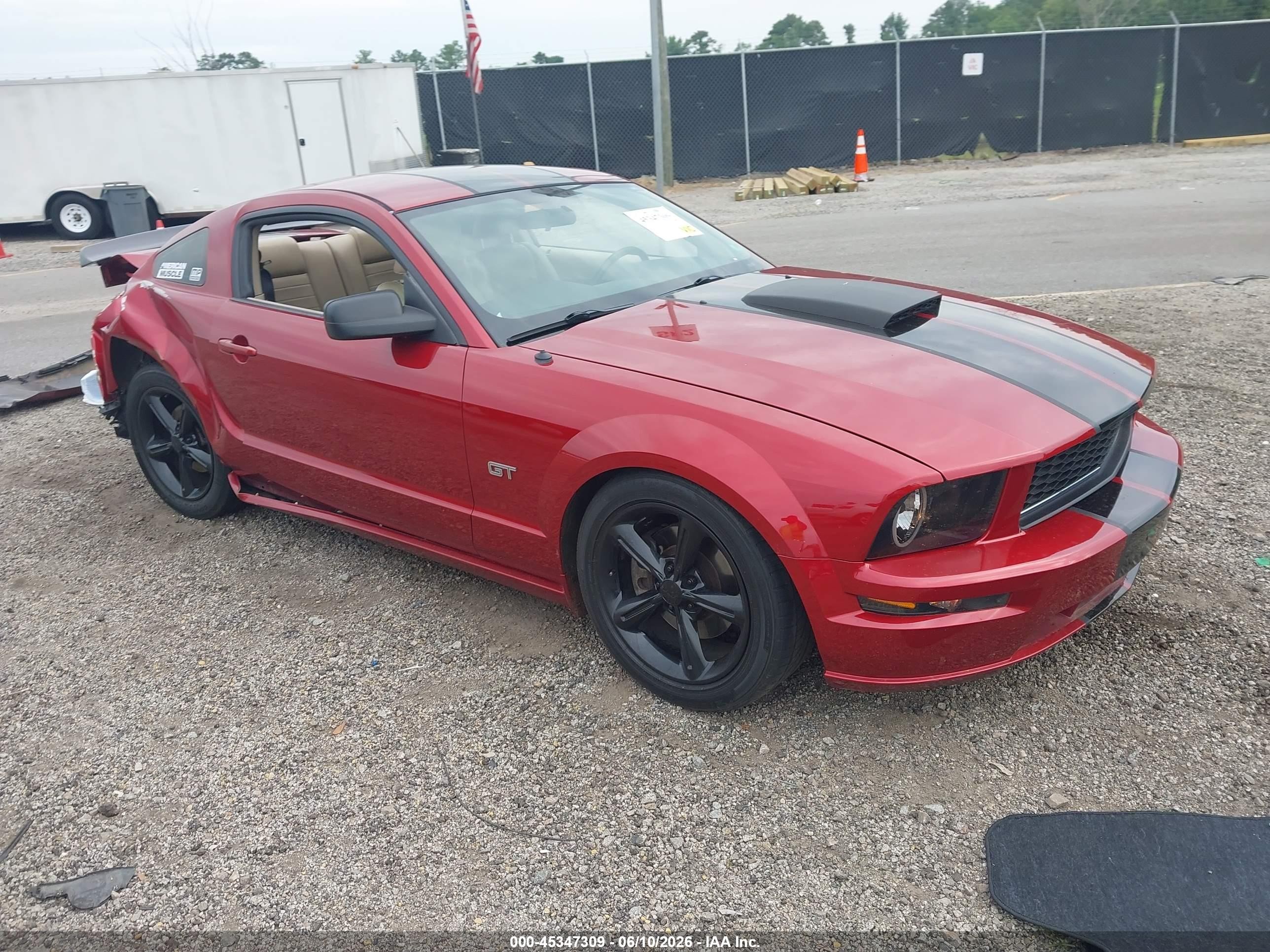 2007 Ford Mustang Gt Deluxe/gt Premium Red vin: 1ZVFT82H575363732