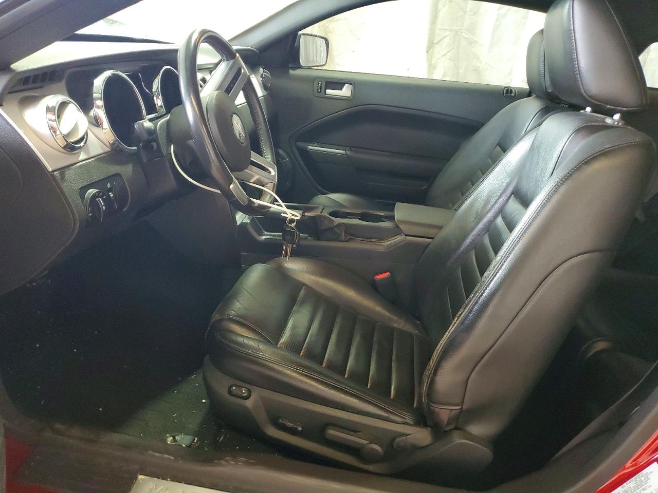 2006 Ford Mustang Gt Красный vin: 1ZVFT82H665266327