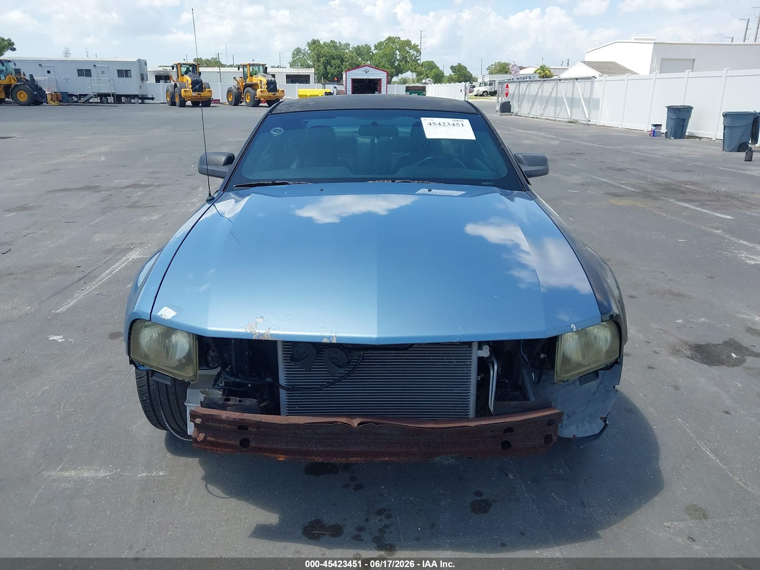 2007 Ford Mustang Gt Deluxe/gt Premium Black vin: 1ZVFT82H675229747