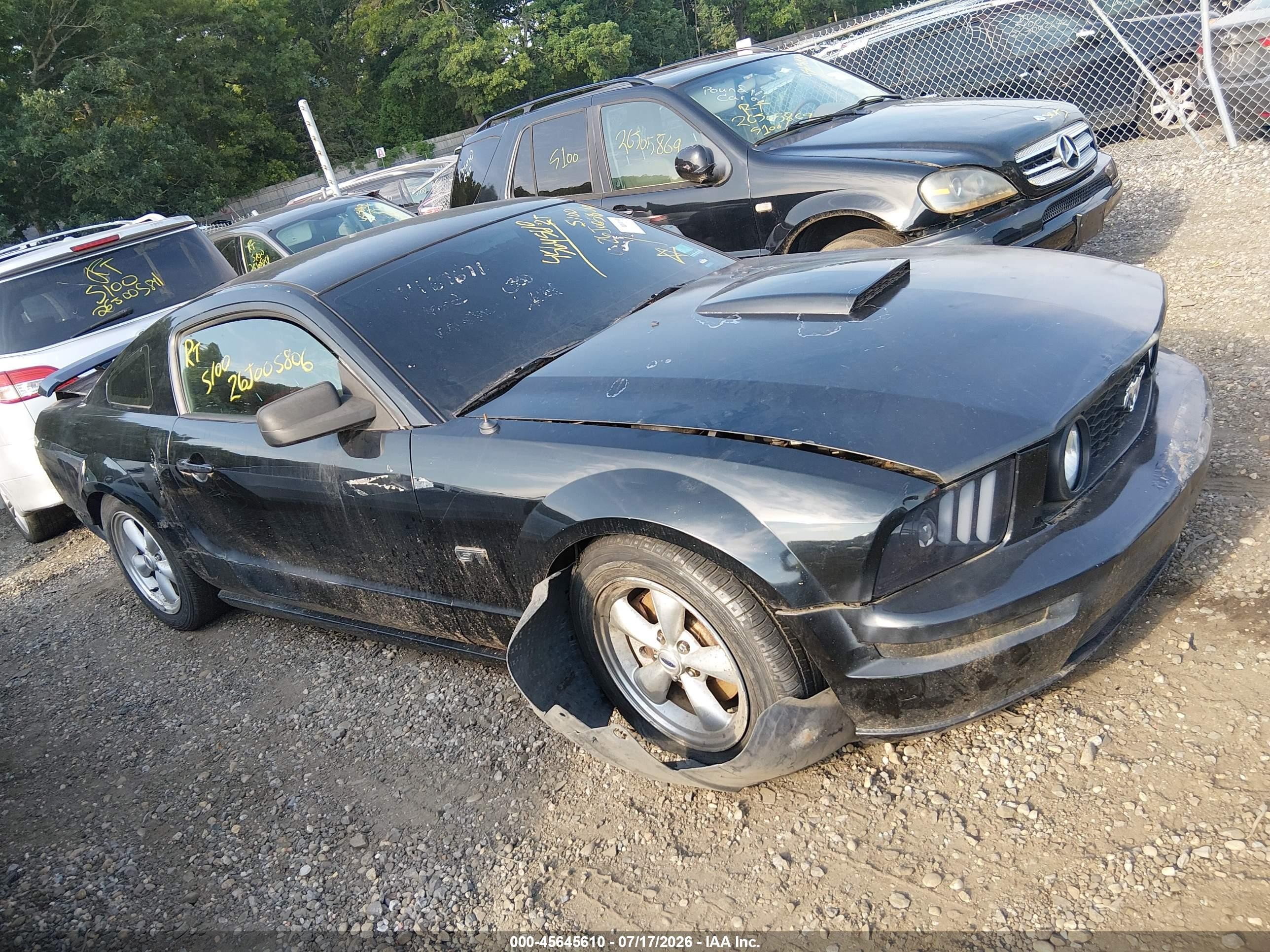2007 Ford Mustang Gt Deluxe/gt Premium Black vin: 1ZVFT82H675246239