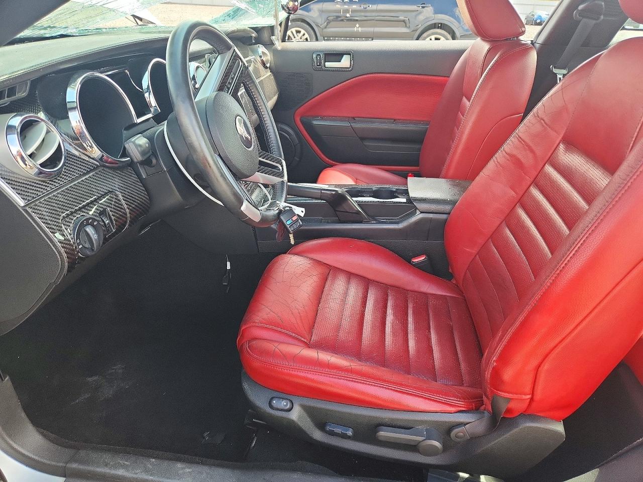 2007 Ford Mustang Gt Серебряный vin: 1ZVFT82H875224775