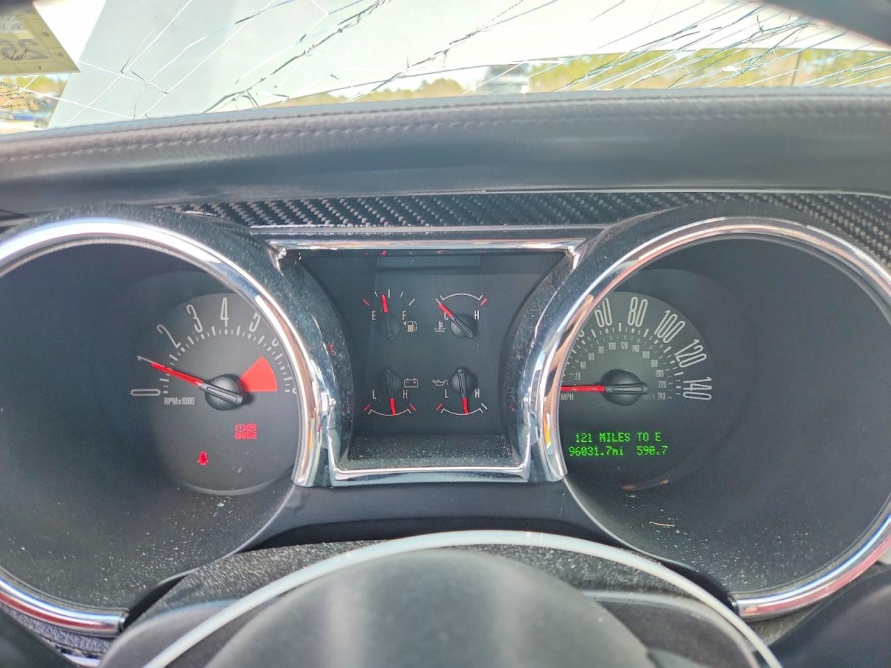 2007 Ford Mustang Gt Серебряный vin: 1ZVFT82H875224775