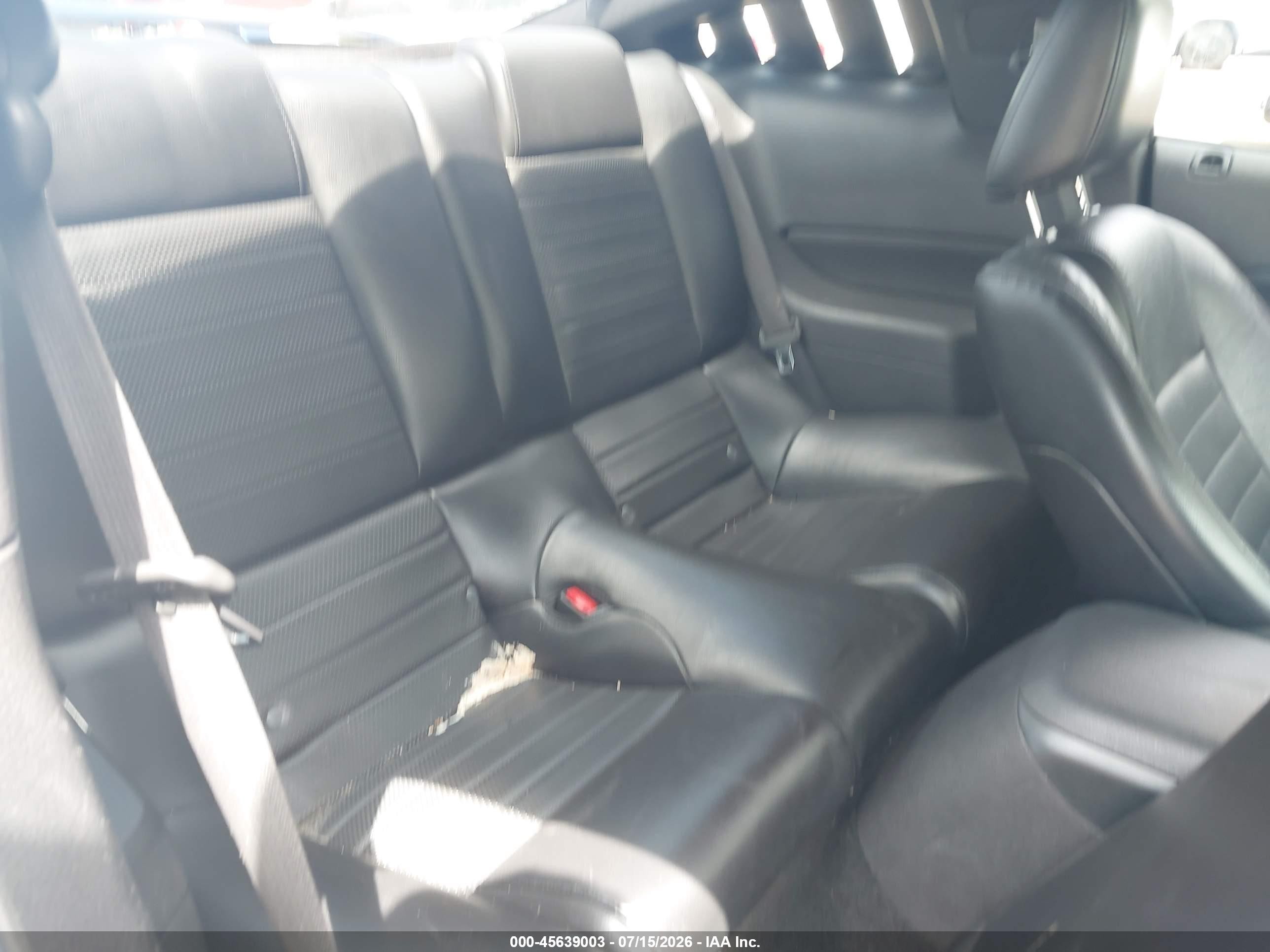 2007 Ford Mustang Gt Deluxe/gt Premium Blue vin: 1ZVFT82H875302438