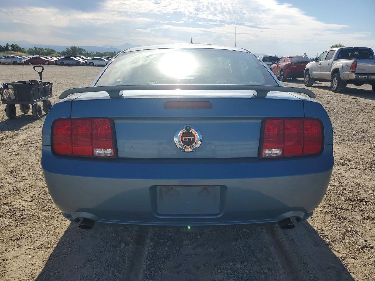 2005 Ford Mustang Gt Blue vin: 1ZVFT82H955245700