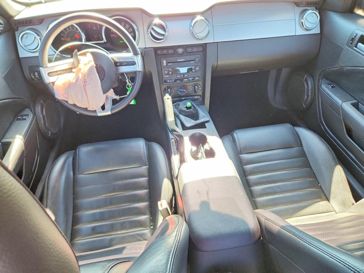 2005 Ford Mustang Gt Black vin: 1ZVFT82H955251626