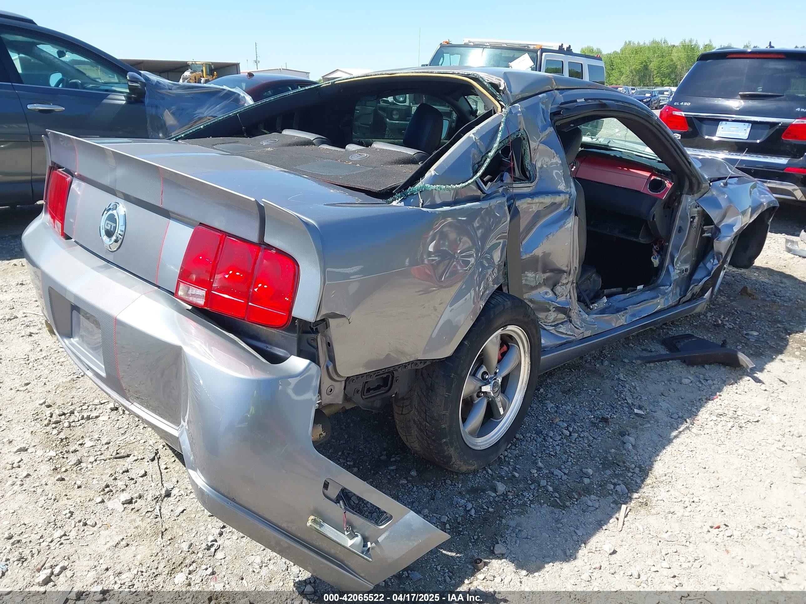 2006 Ford Mustang Gt Silver vin: 1ZVFT82HX65104037
