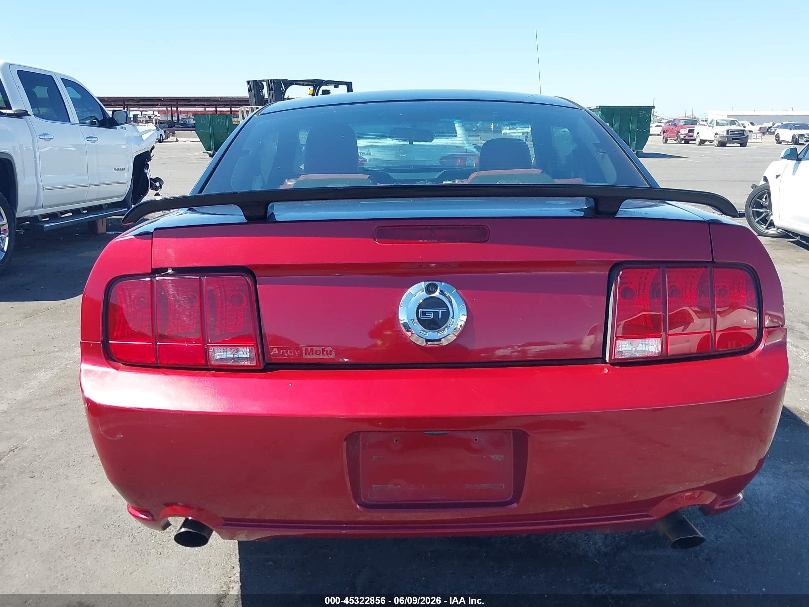 2006 Ford Mustang Gt Красный vin: 1ZVFT82HX65203375