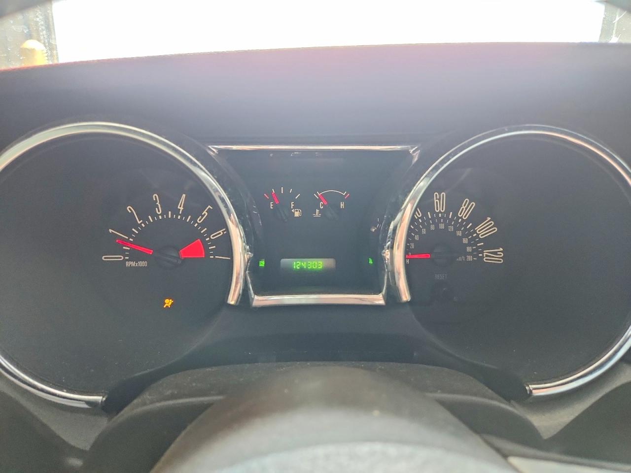 2006 Ford Mustang V6 Convertible Red vin: 1ZVFT84N065224819