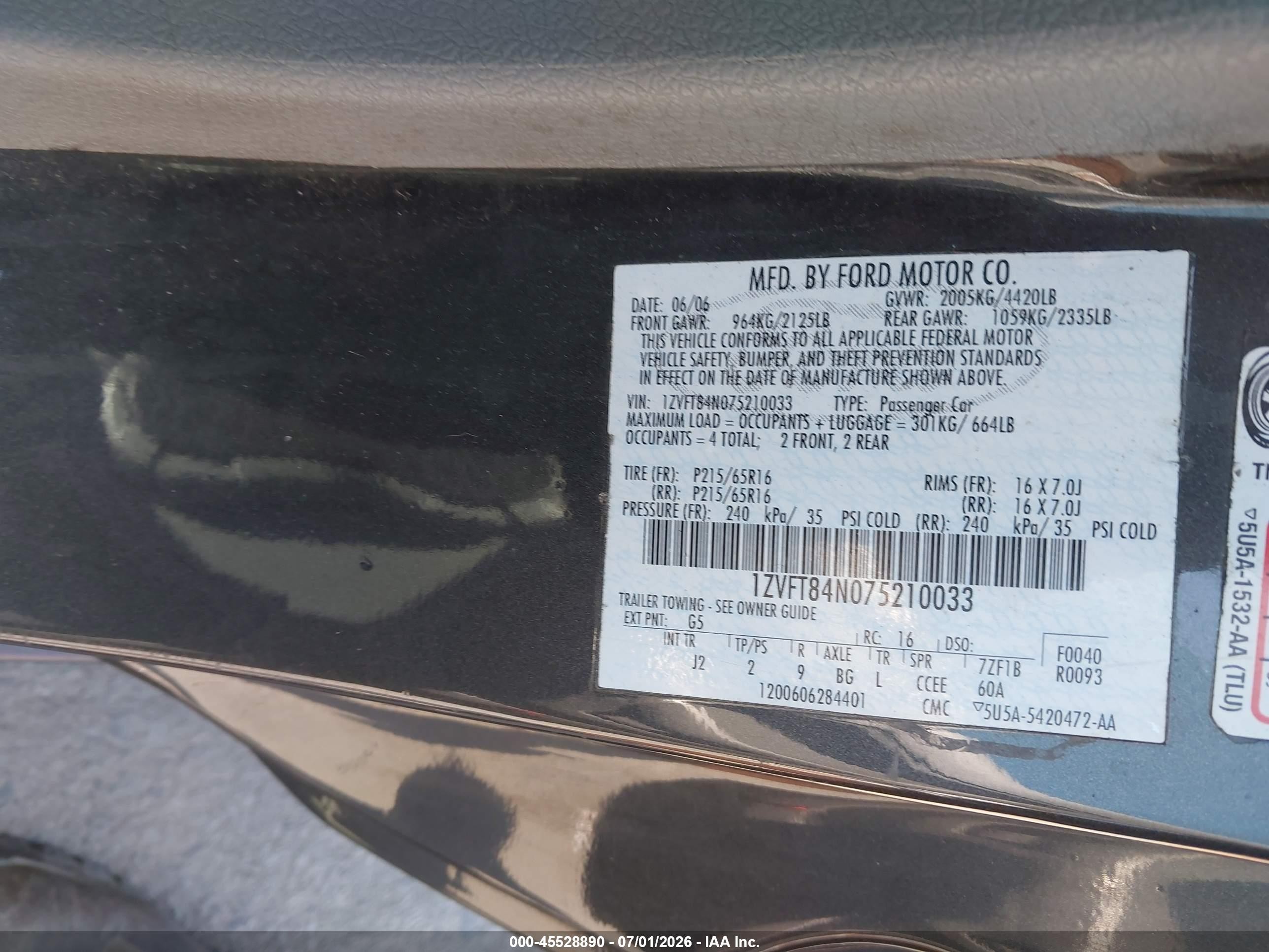 2007 Ford Mustang V6 Deluxe/v6 Premium Gray vin: 1ZVFT84N075210033