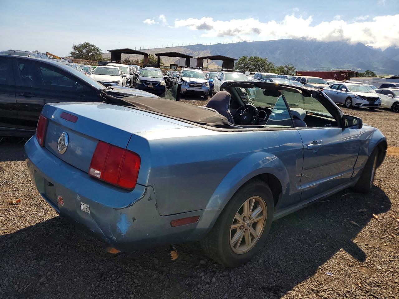 2007 Ford Mustang Turquoise vin: 1ZVFT84N075309144