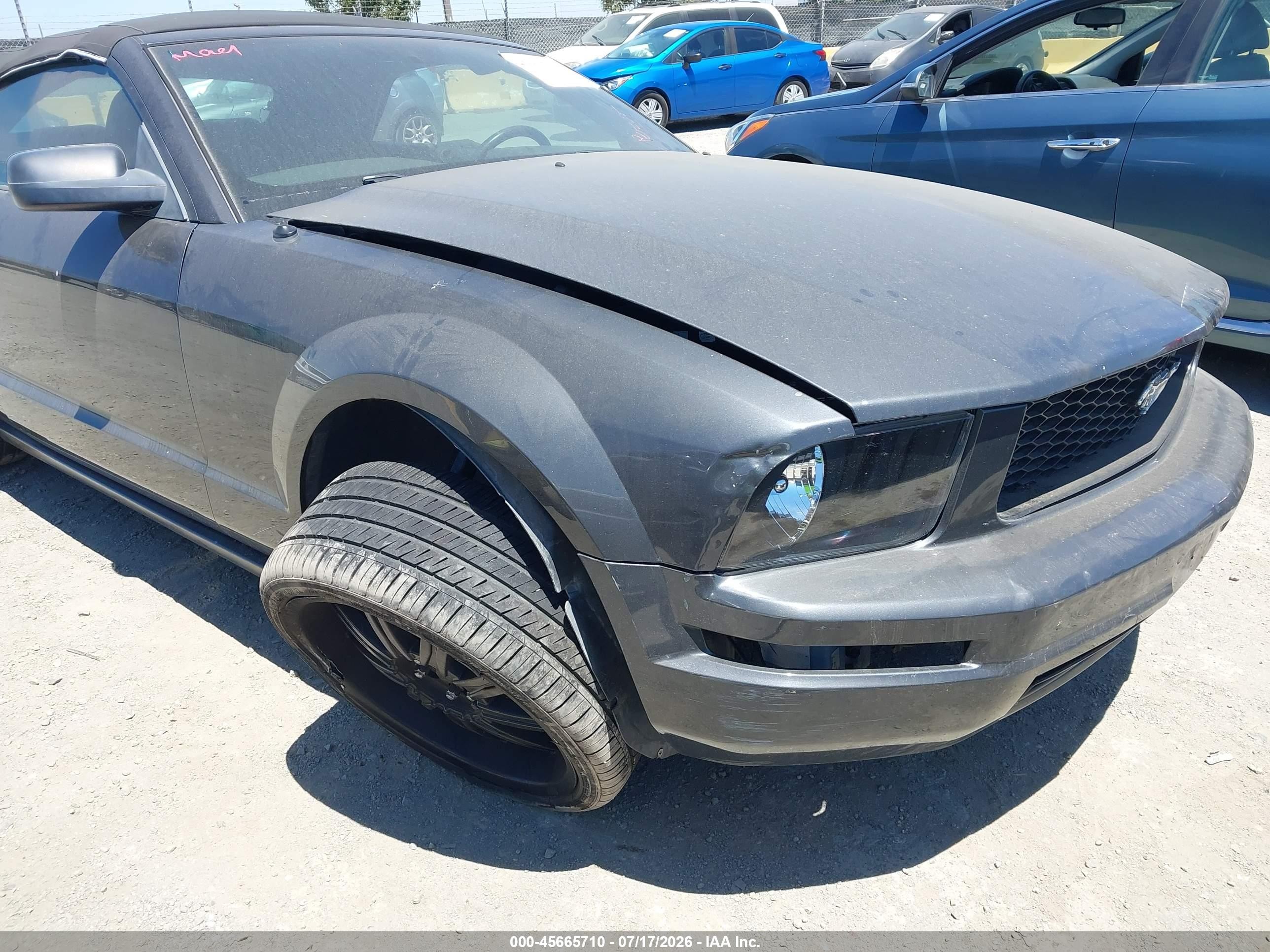 2007 Ford Mustang V6 Deluxe/v6 Premium Black vin: 1ZVFT84N075355069