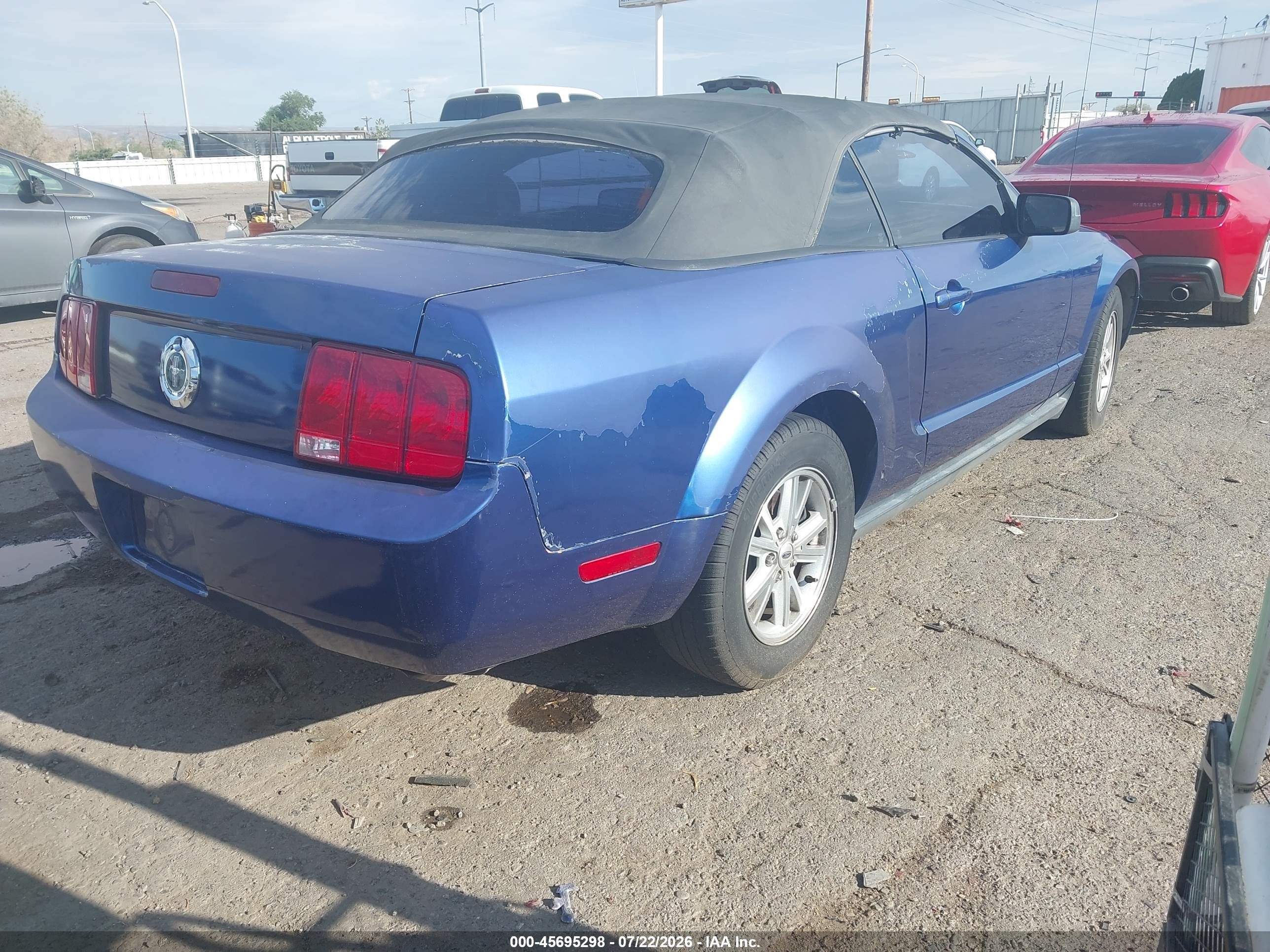 2006 Ford Mustang V6 Blue vin: 1ZVFT84N165249017