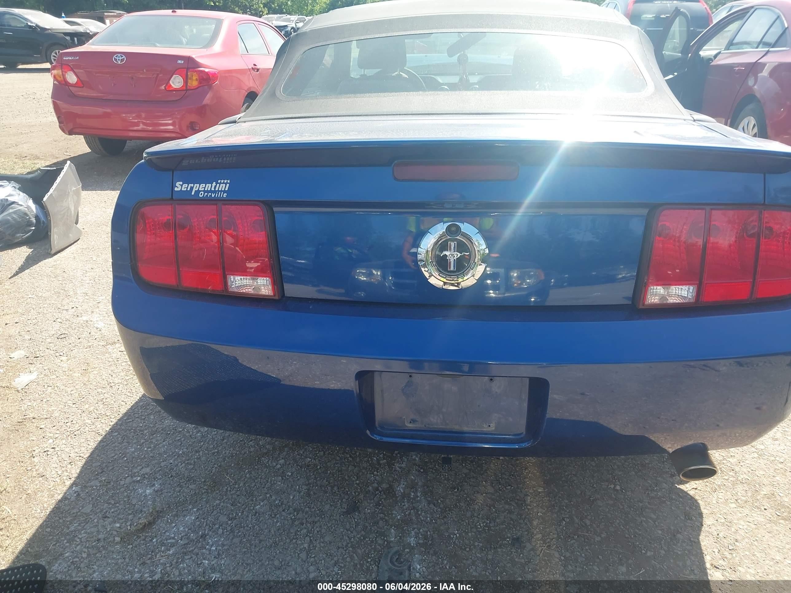 2007 Ford Mustang V6 Deluxe/v6 Premium Blue vin: 1ZVFT84N175201423