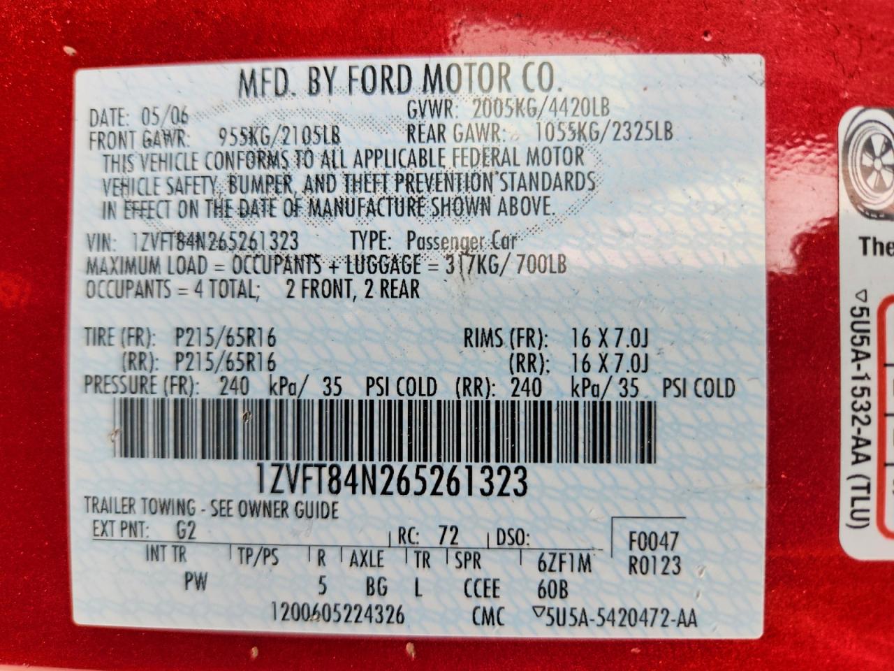 2006 Ford Mustang Red vin: 1ZVFT84N265261323