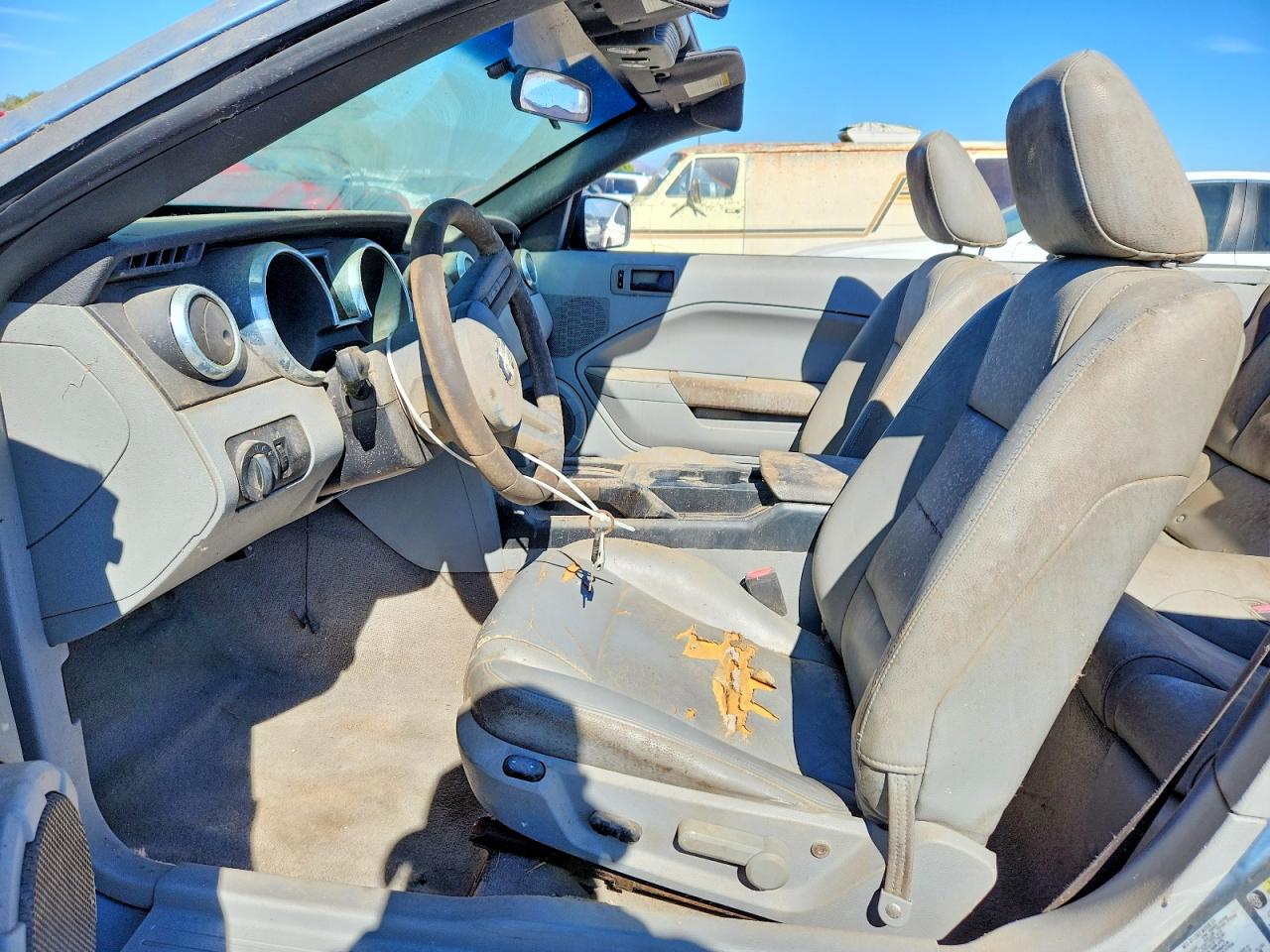 2005 Ford Mustang Blue vin: 1ZVFT84N355207382