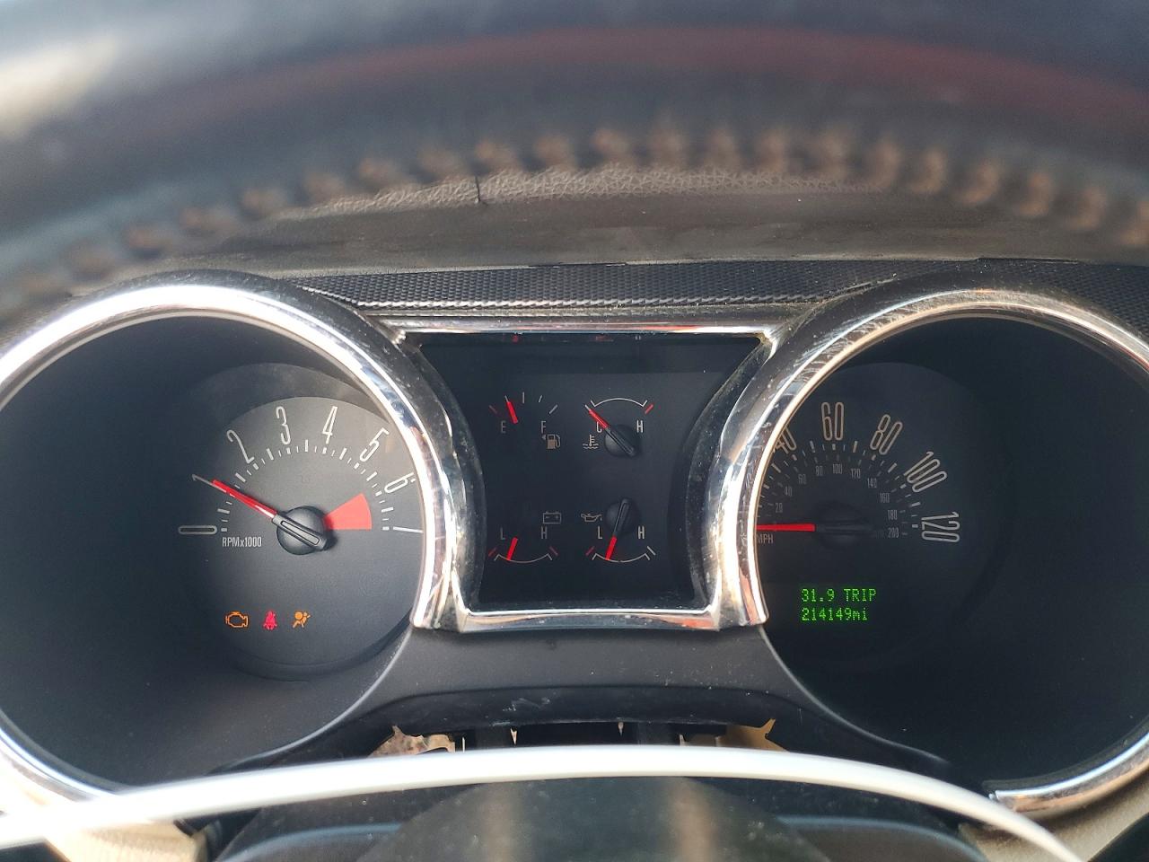 2007 Ford Mustang Red vin: 1ZVFT84N475263818