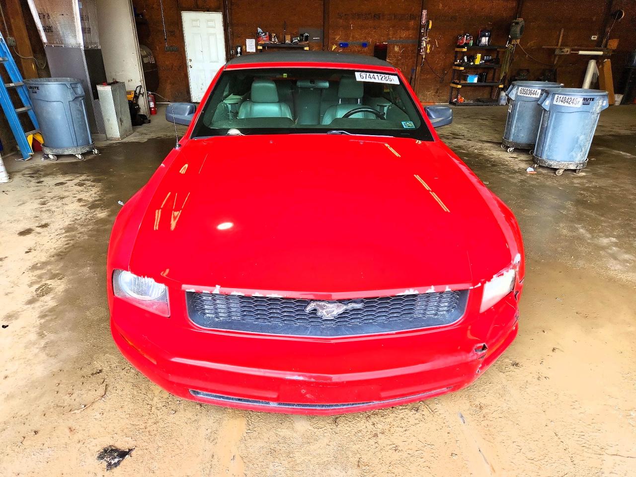 2007 Ford Mustang Red vin: 1ZVFT84N475329722