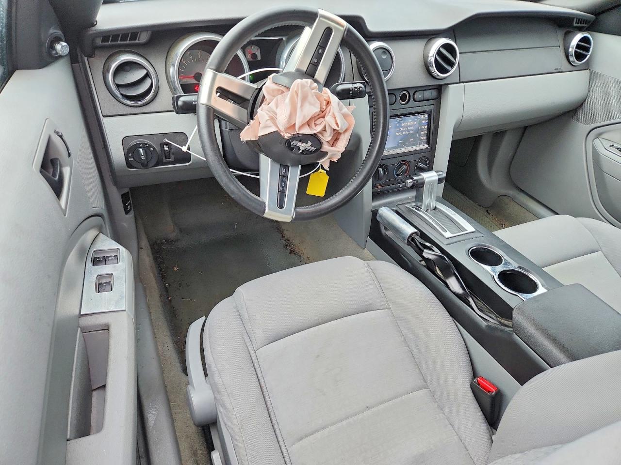 2007 Ford Mustang Silver vin: 1ZVFT84N475353423