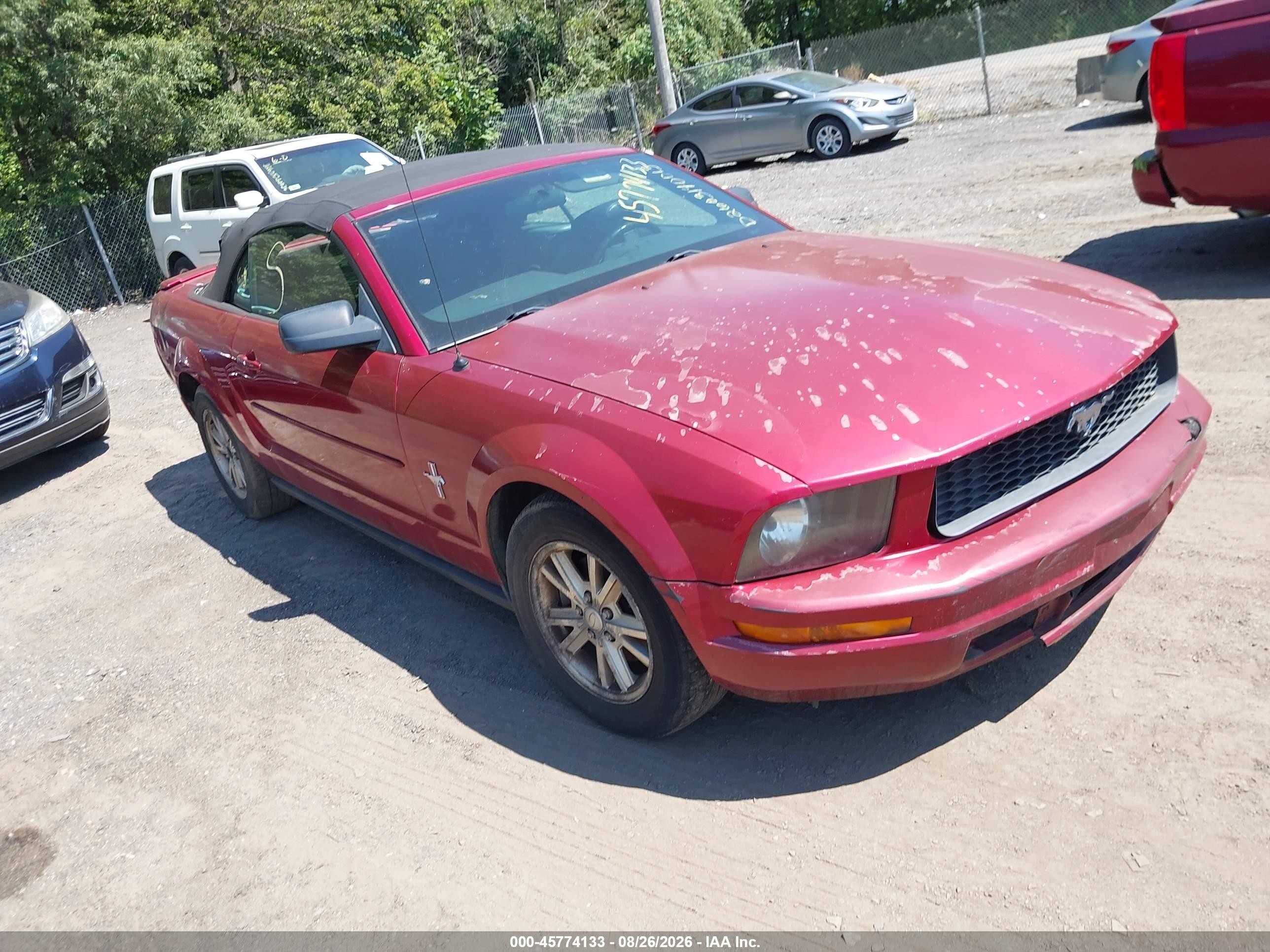 2007 Ford Mustang V6 Deluxe/v6 Premium Бордовый vin: 1ZVFT84N575355178