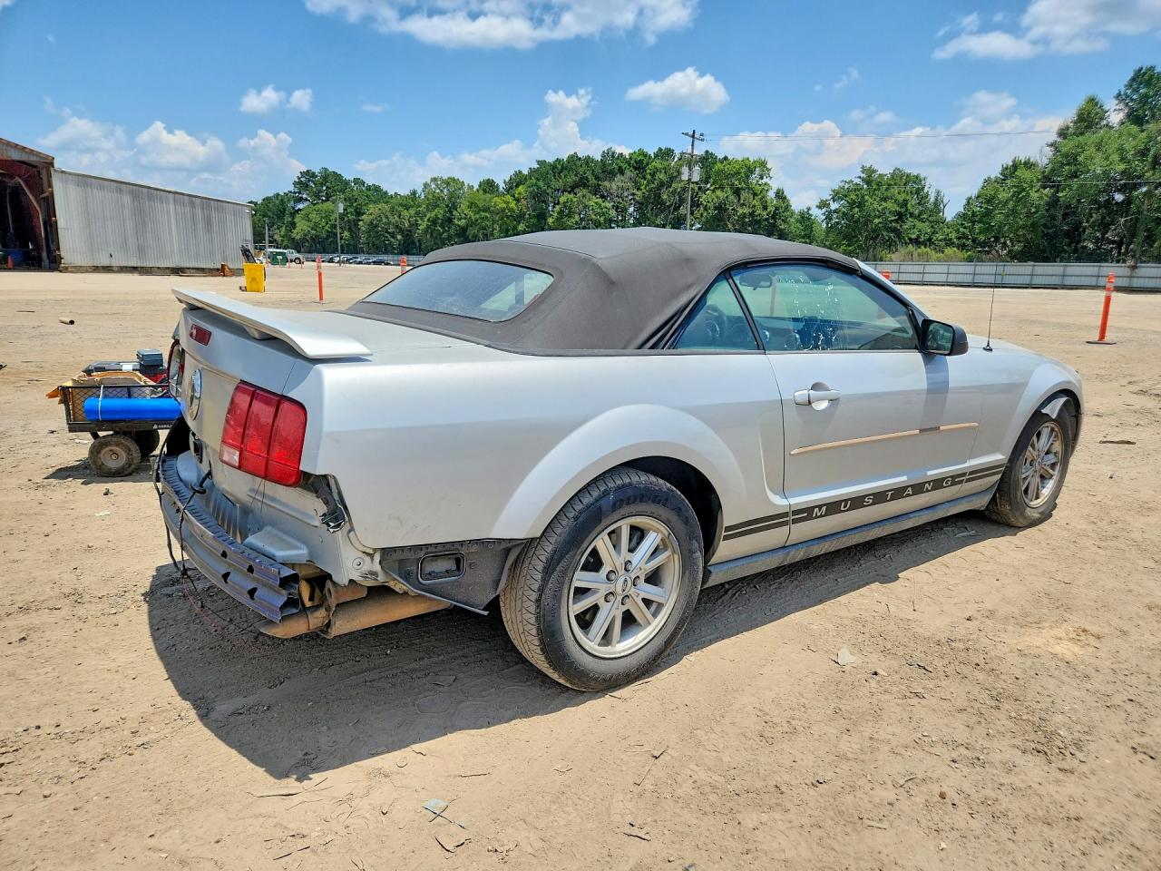 2005 Ford Mustang Silver vin: 1ZVFT84N655215976