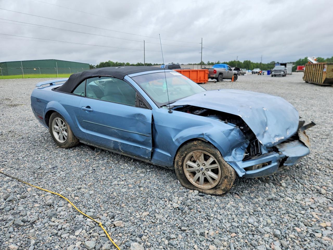 2006 Ford Mustang Blue vin: 1ZVFT84N665226591