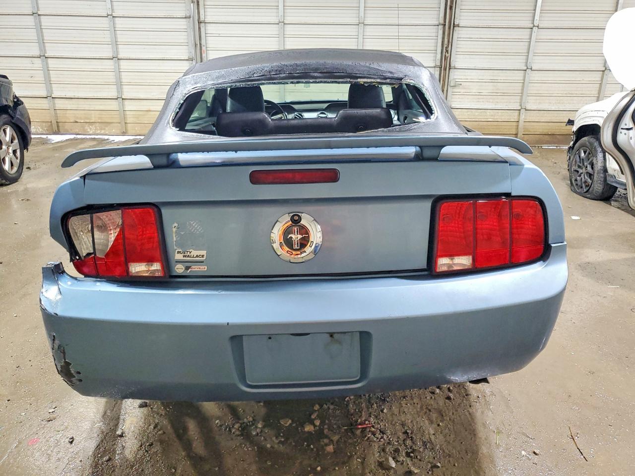 2005 Ford Mustang Blue vin: 1ZVFT84N755258545