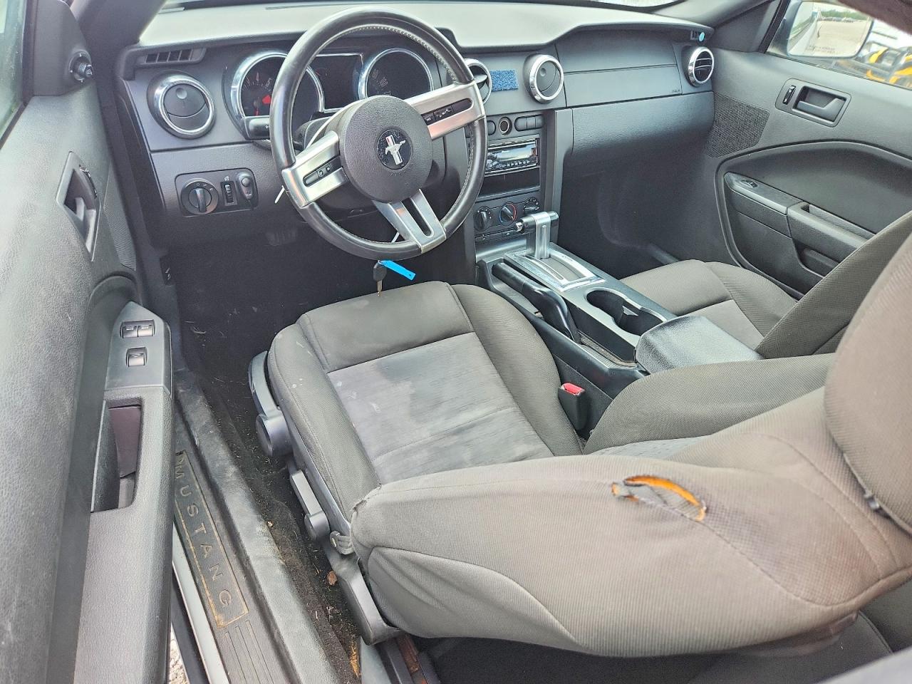 2005 Ford Mustang Silver vin: 1ZVFT84N855191650