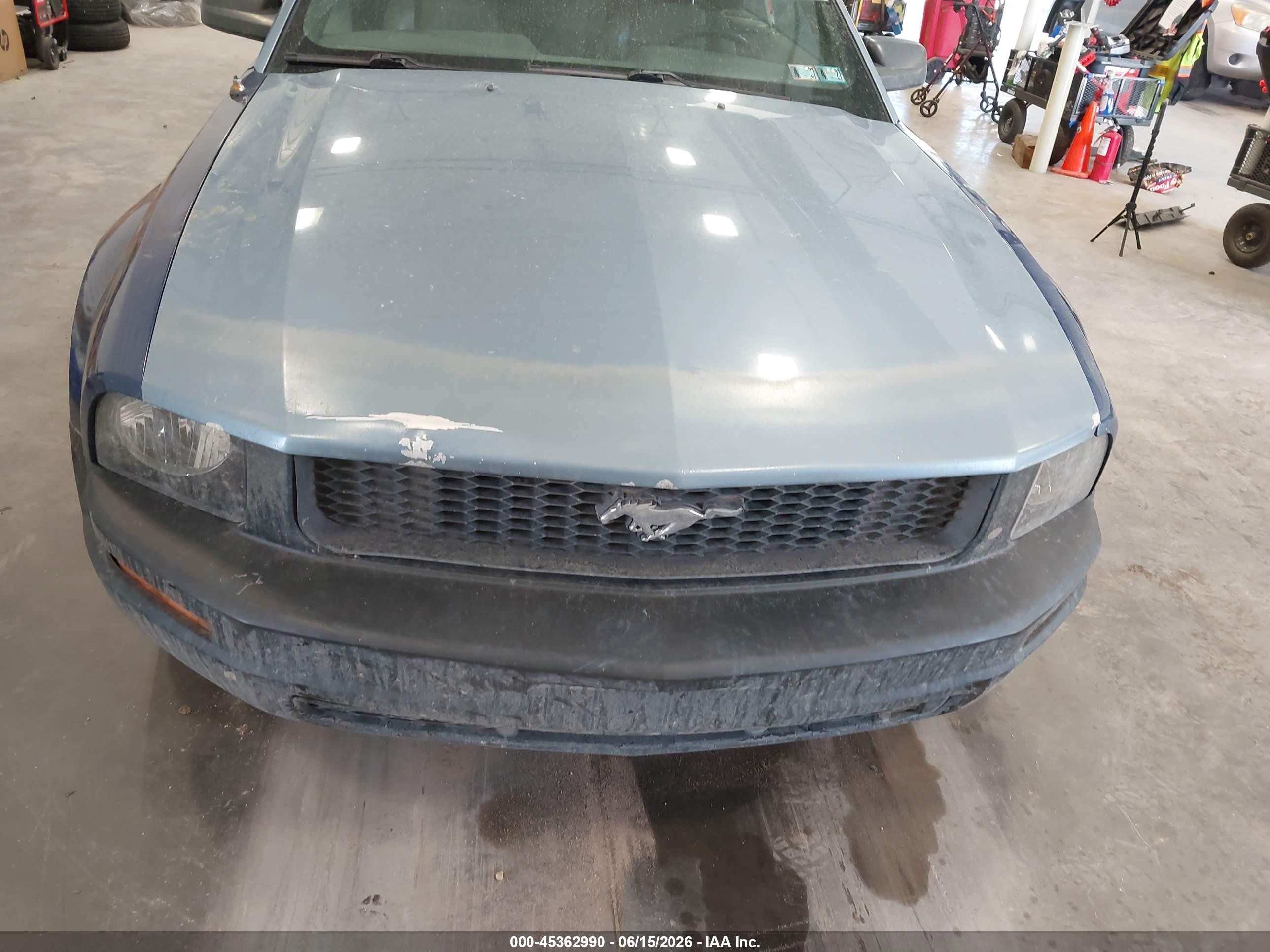 2007 Ford Mustang V6 Deluxe/v6 Premium Teal vin: 1ZVFT84N875295994