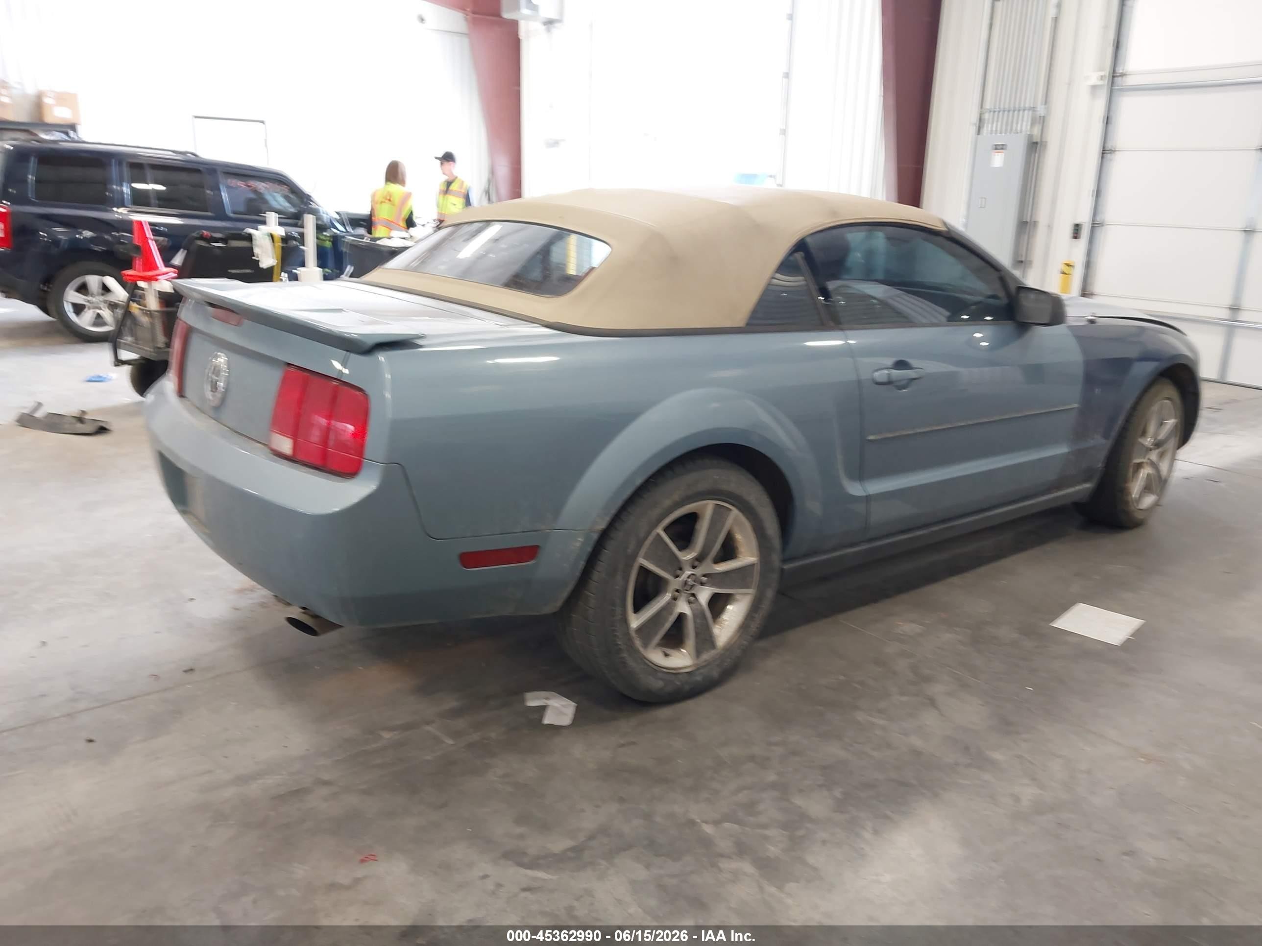 2007 Ford Mustang V6 Deluxe/v6 Premium Teal vin: 1ZVFT84N875295994