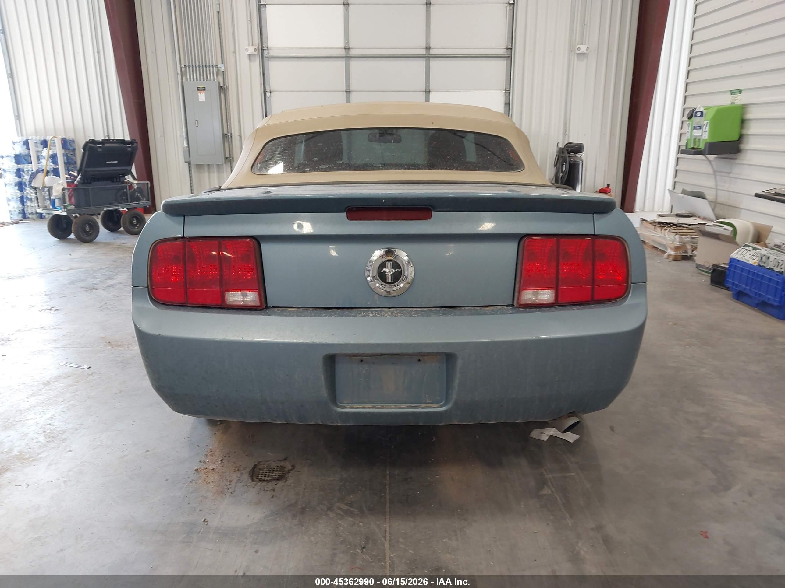 2007 Ford Mustang V6 Deluxe/v6 Premium Teal vin: 1ZVFT84N875295994