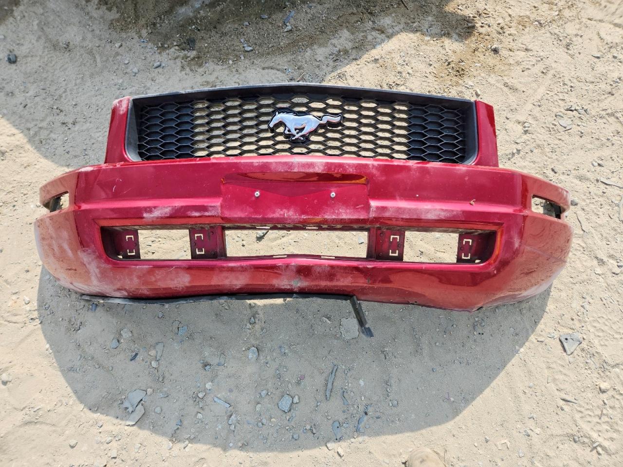 2007 Ford Mustang Red vin: 1ZVFT84N875296773