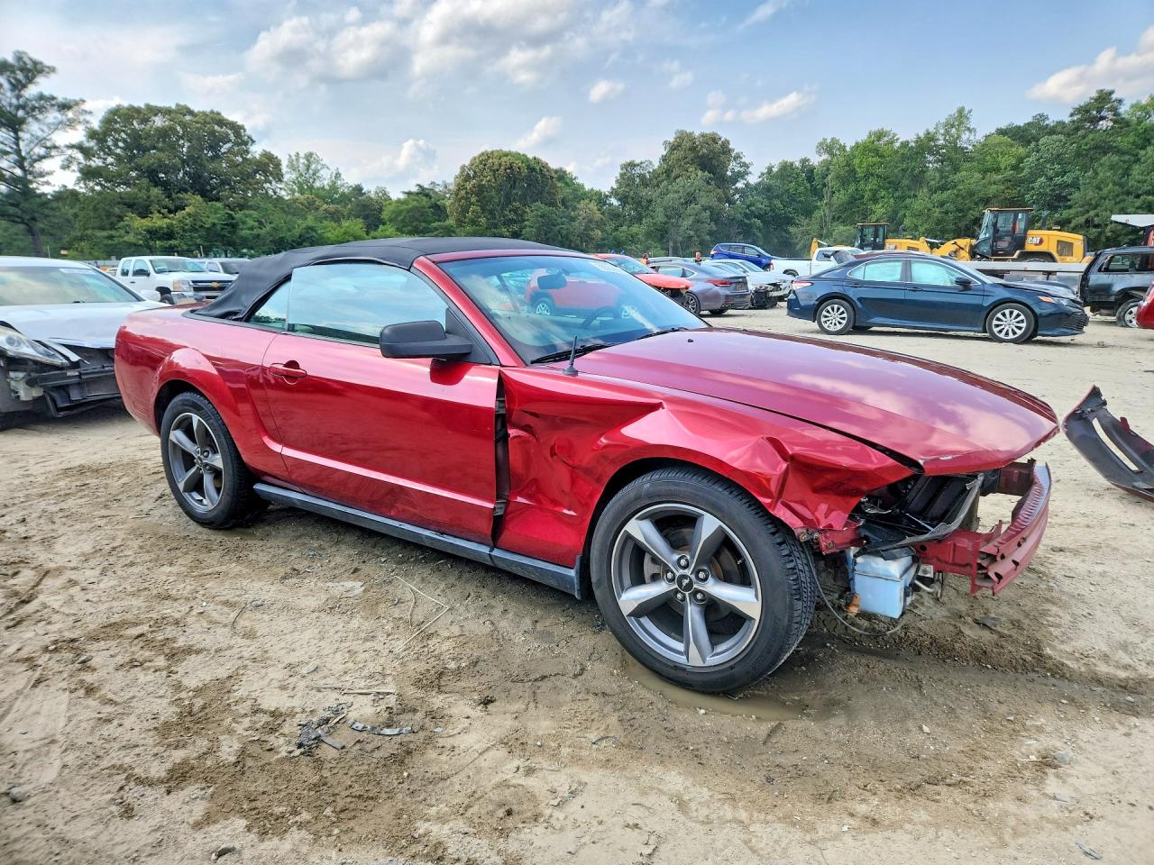 2007 Ford Mustang Red vin: 1ZVFT84N875296773