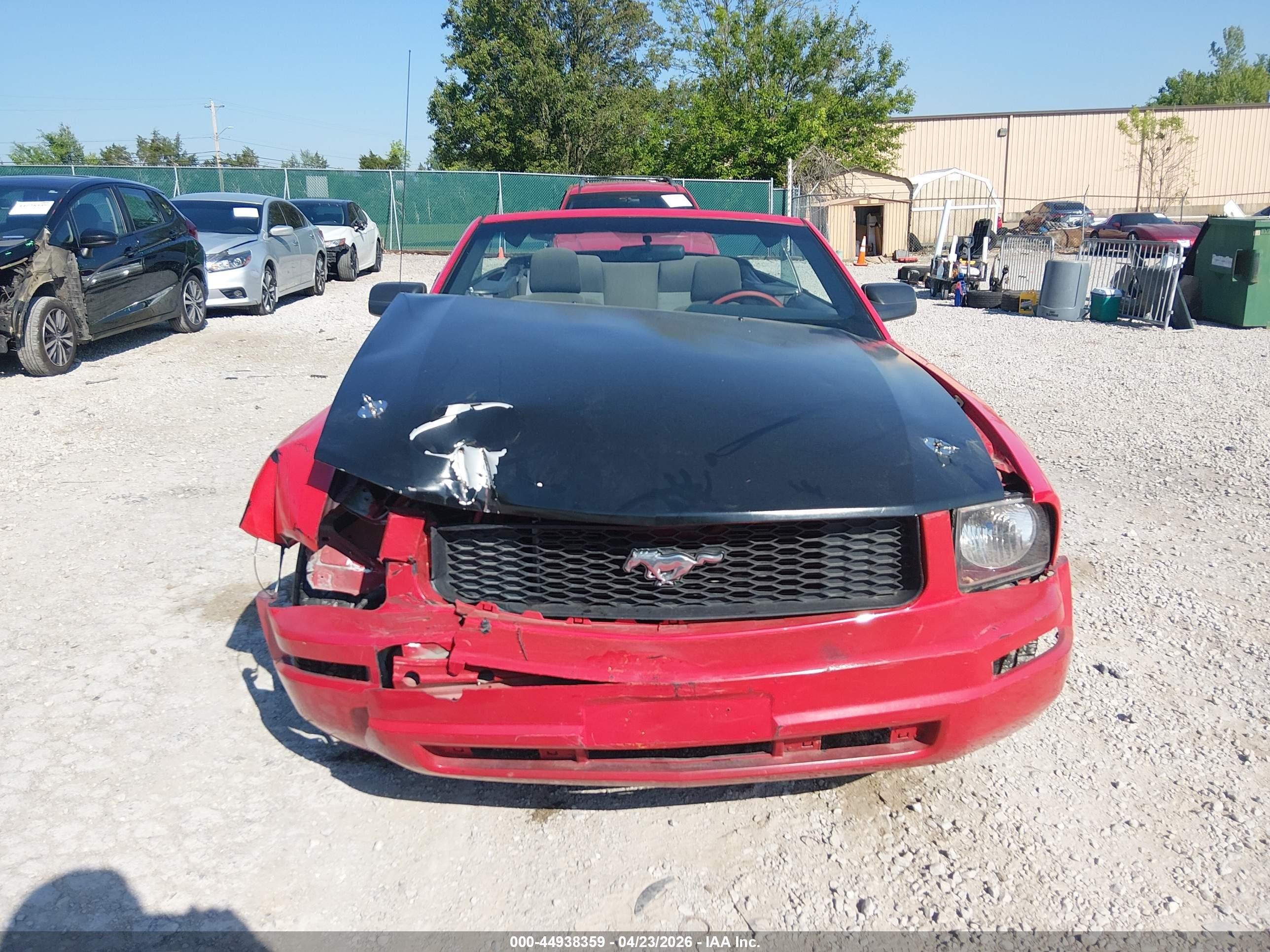 2007 Ford Mustang V6 Deluxe/v6 Premium Red vin: 1ZVFT84NX75313704