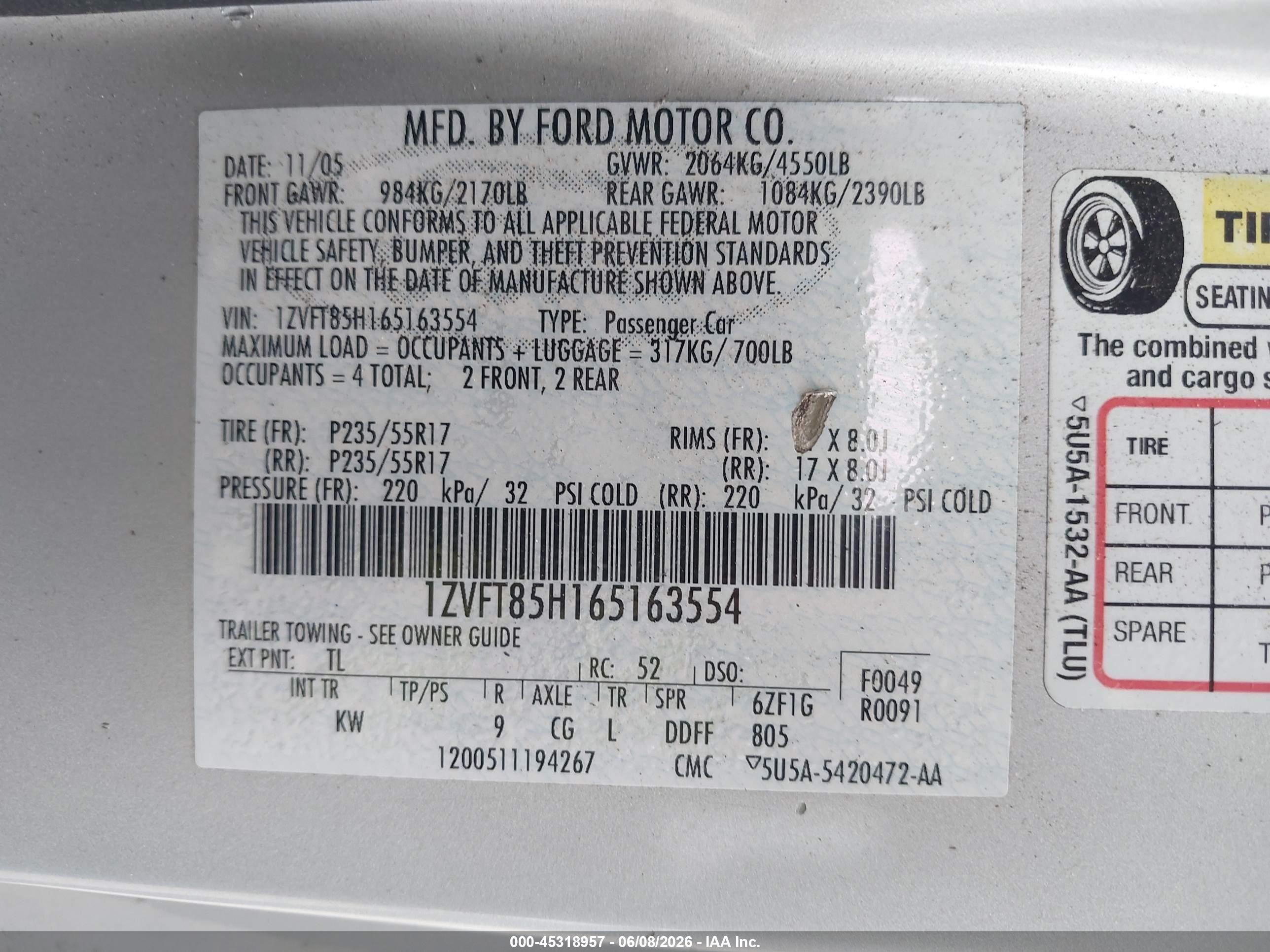 2006 Ford Mustang Gt Серебряный vin: 1ZVFT85H165163554
