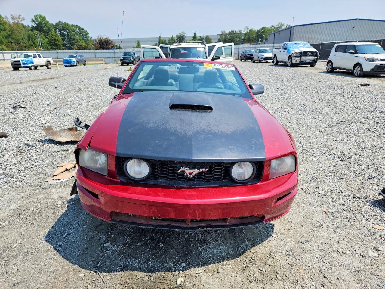 2007 Ford Mustang Gt Красный vin: 1ZVFT85H275227070